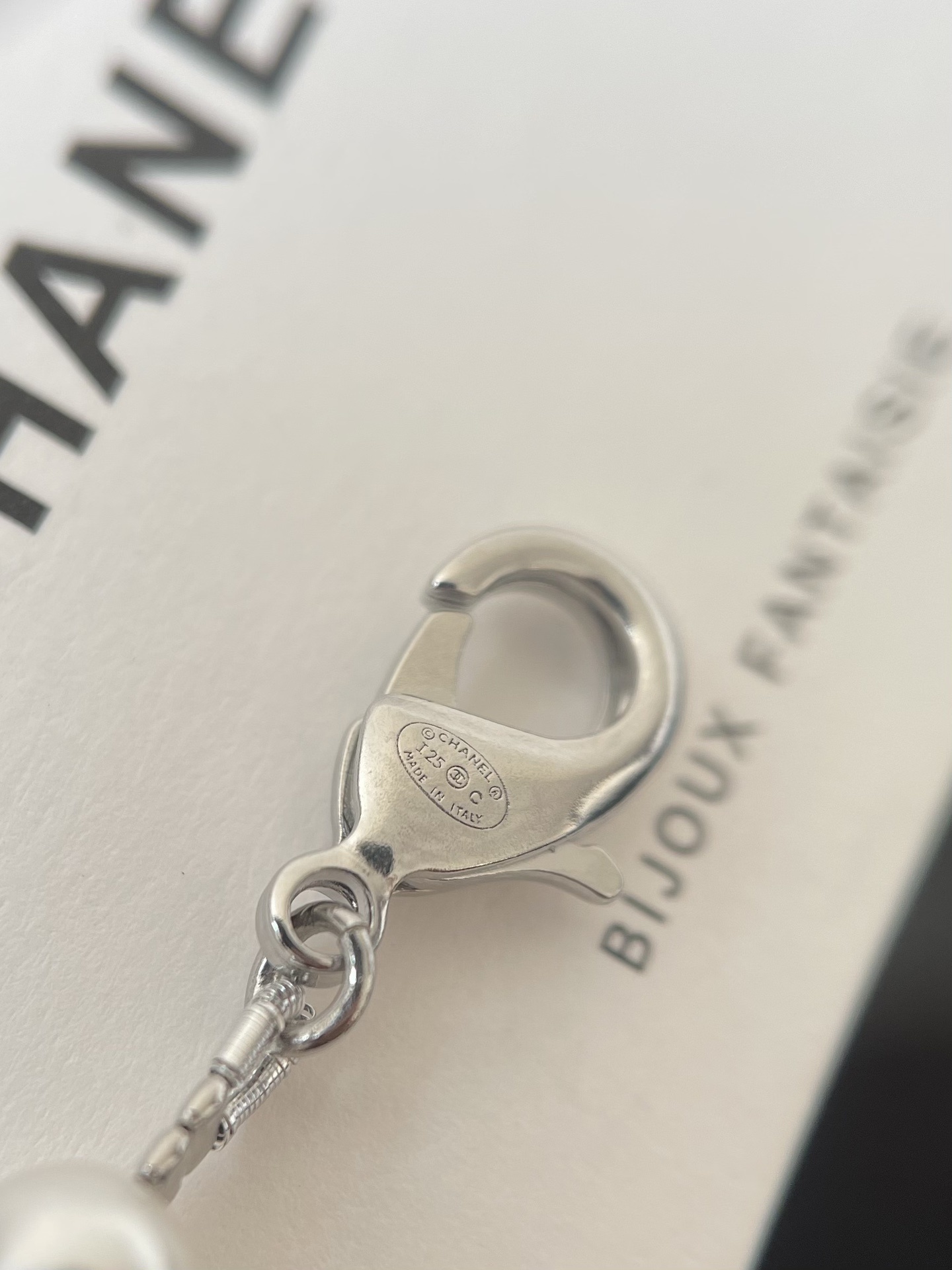 Chanel 2024/25 Cruise Pearl Necklace with Oversized CC Logo