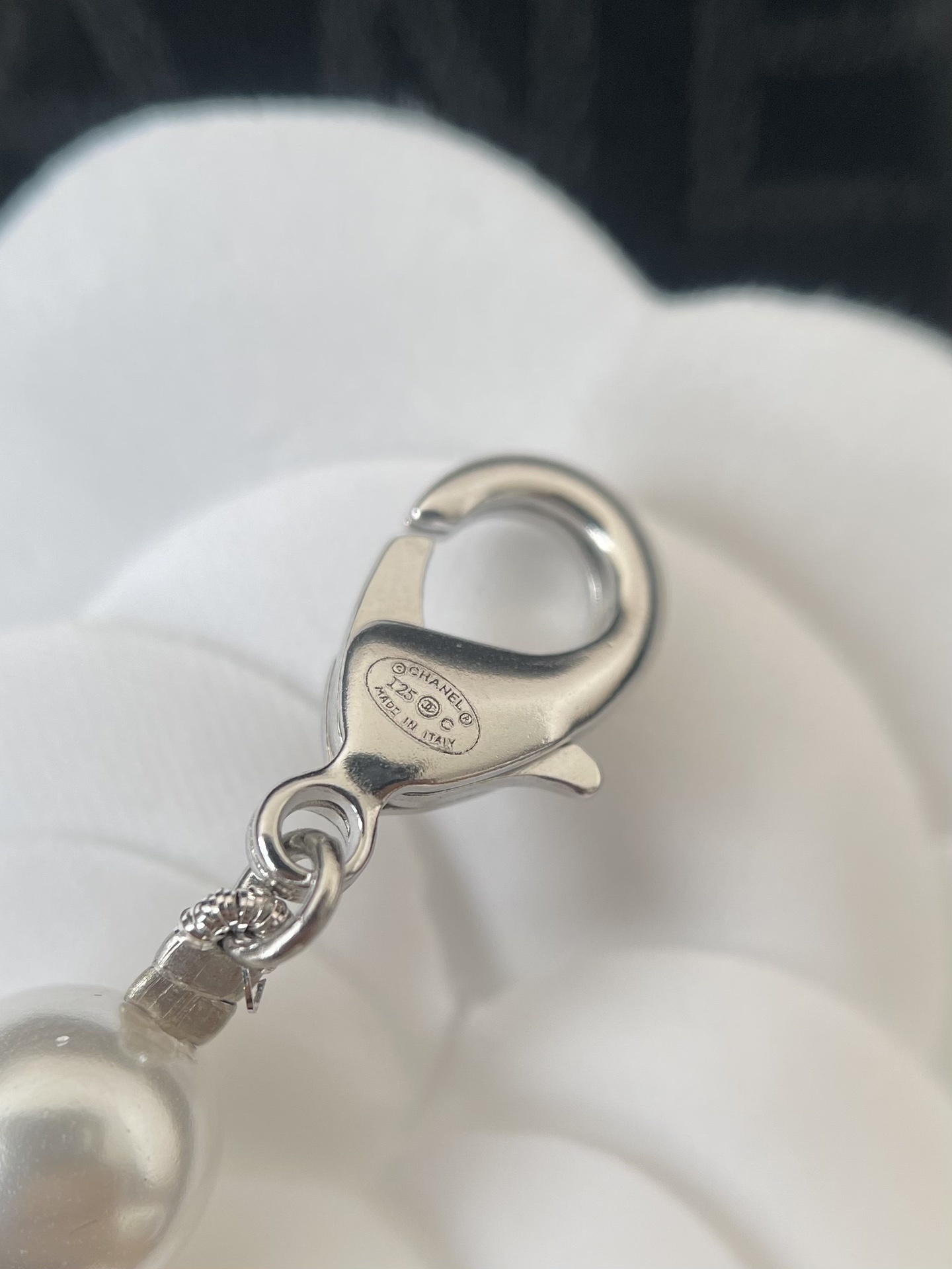 Elegant Long Pearl Necklace with Iconic CC Logo Pendant