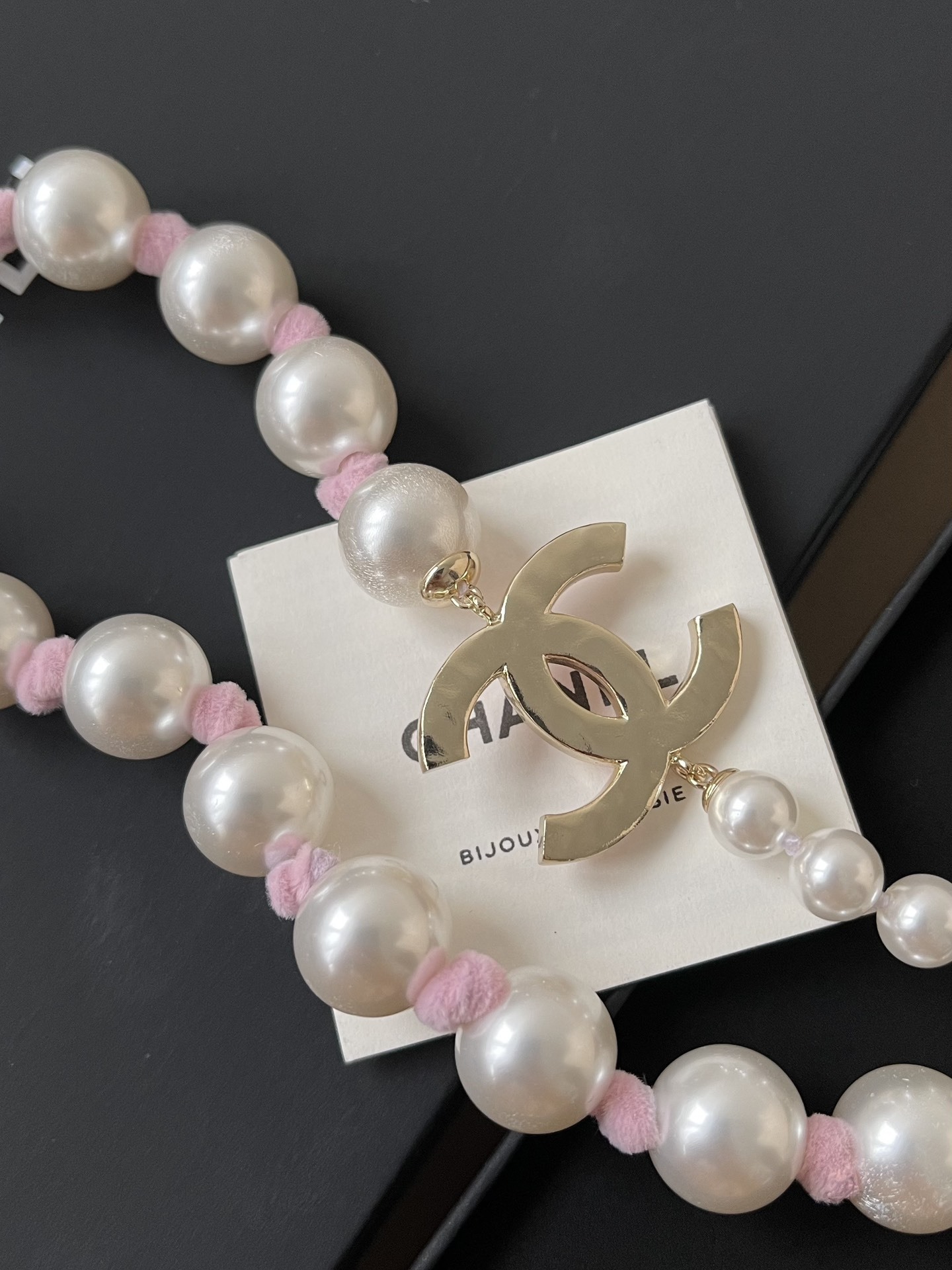 Chanel 2025 SS Pre-Collection Pink CC Long Pearl Necklace