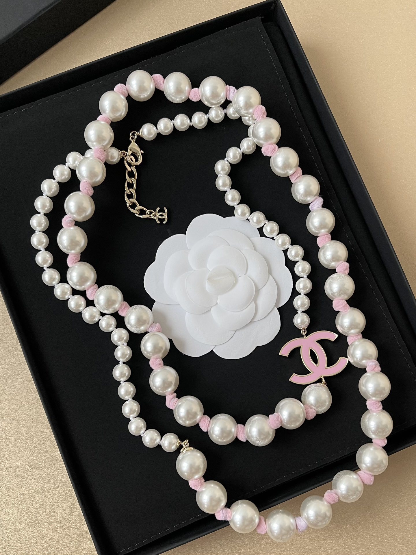 Chanel 2025 SS Pre-Collection Pink CC Long Pearl Necklace