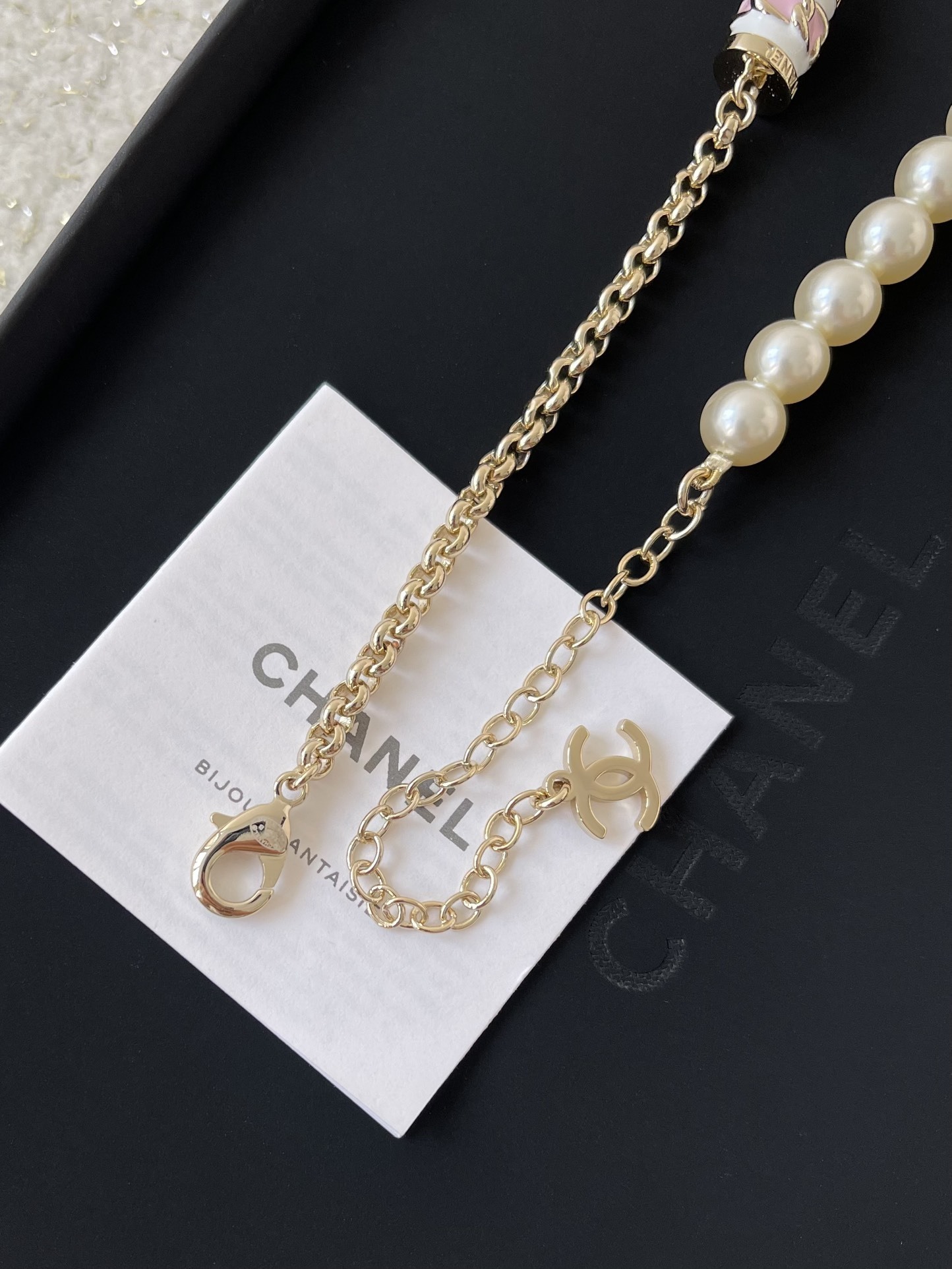 Elegant Pearl Necklace with Pink CC Logo Charm - Luxury Jewelry Gift