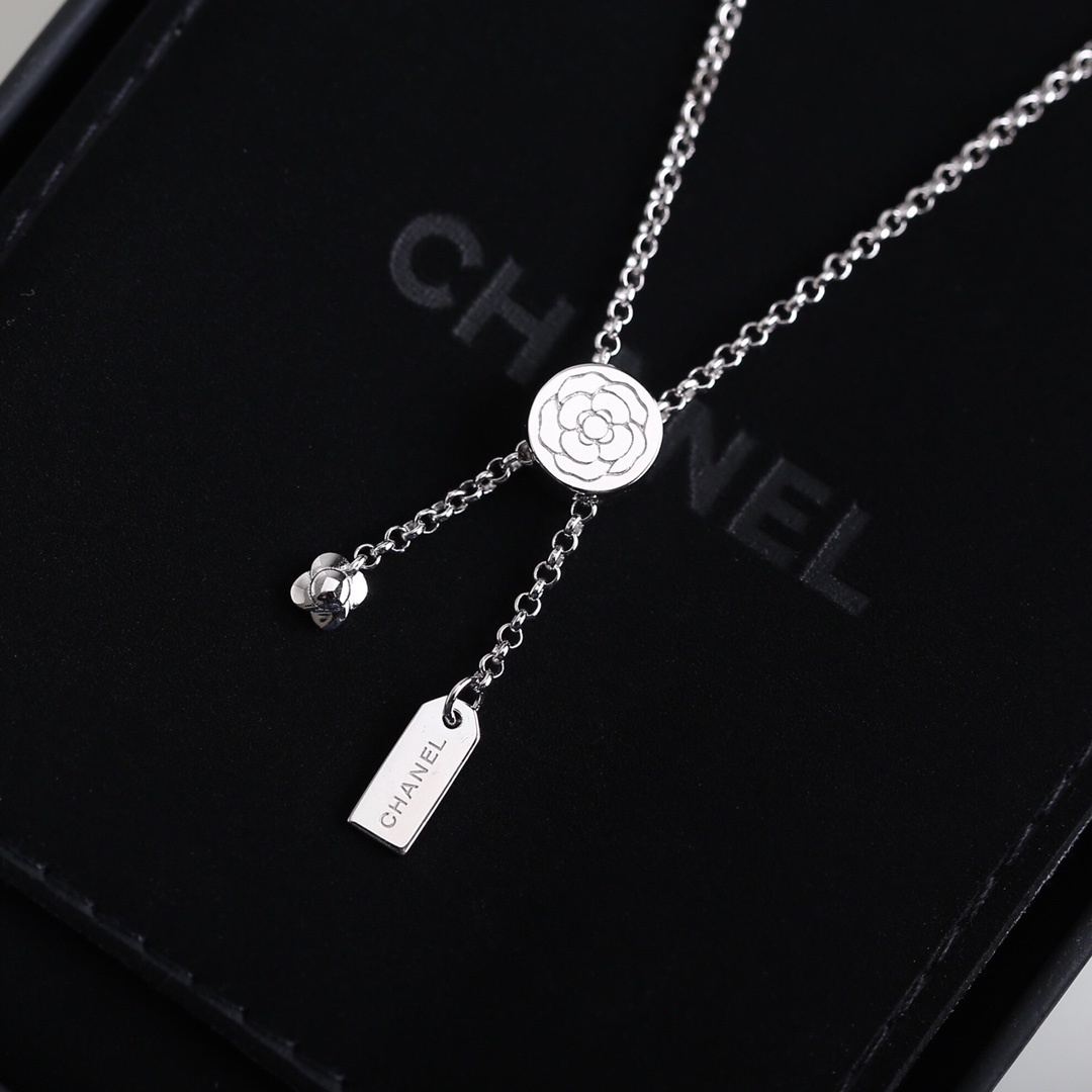 Luxury Camellia Flower Crystal Choker & Bracelet Jewelry Set