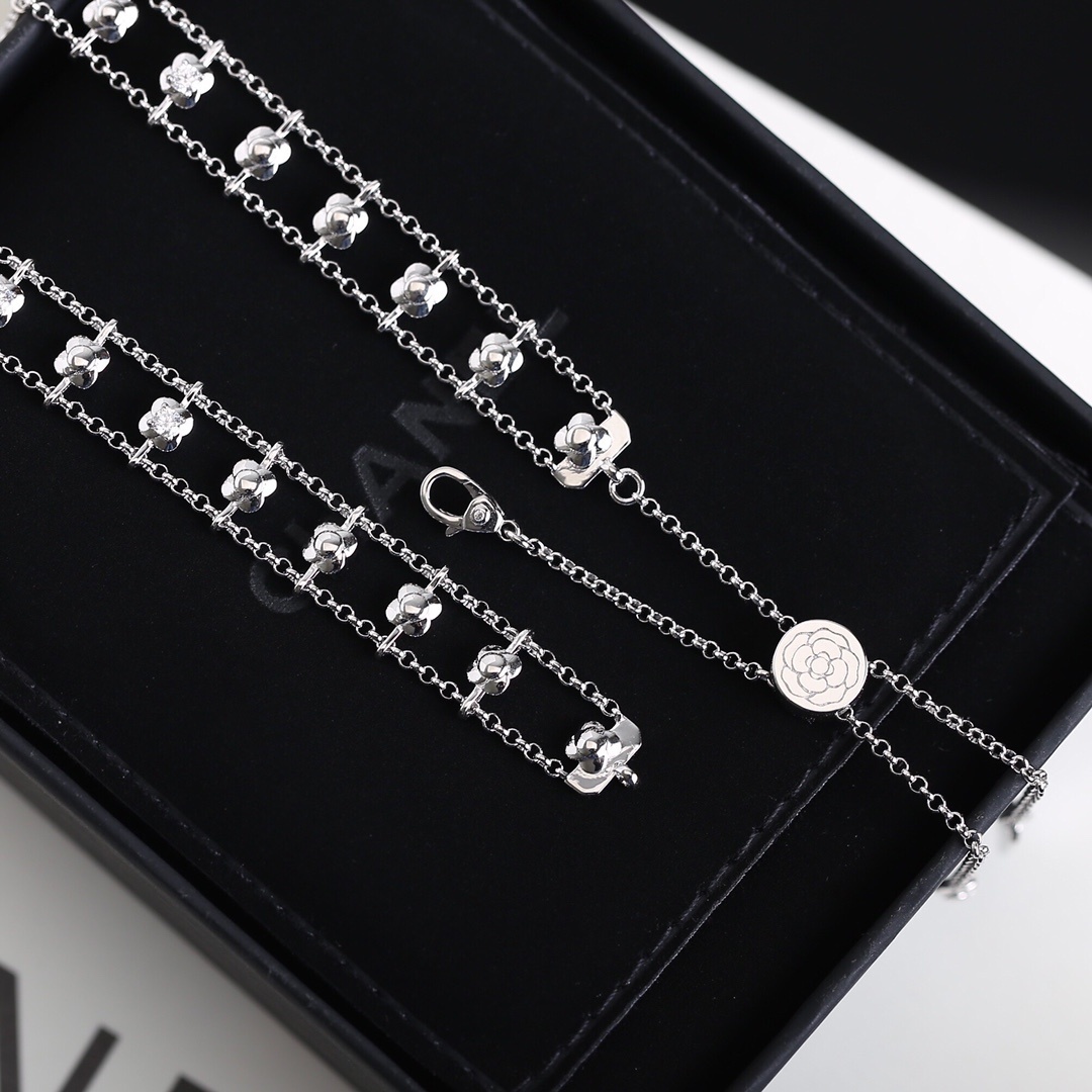 Luxury Camellia Flower Crystal Choker & Bracelet Jewelry Set