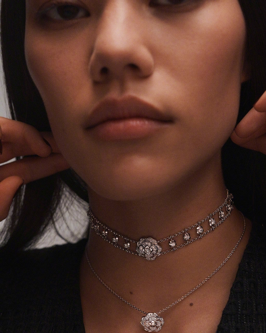 Bouton de Camélia Diamond Choker in 18K White Gold