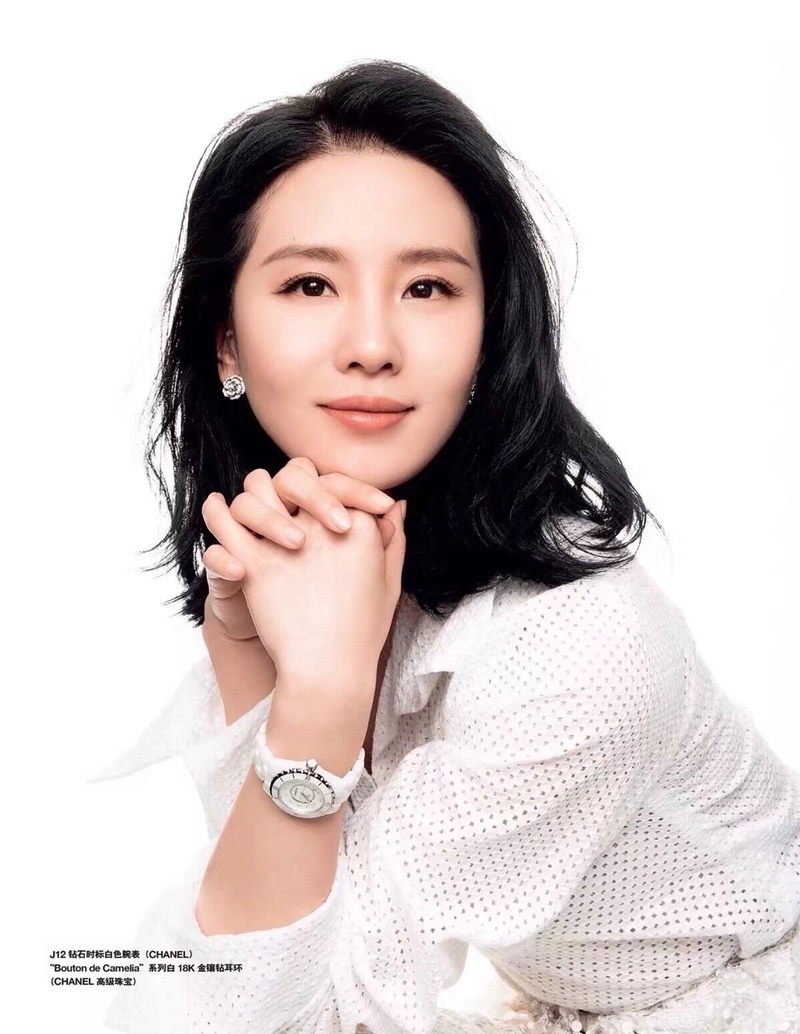 Elegant Camellia Flower Stud Earrings - Silver Pave Crystal Jewelry