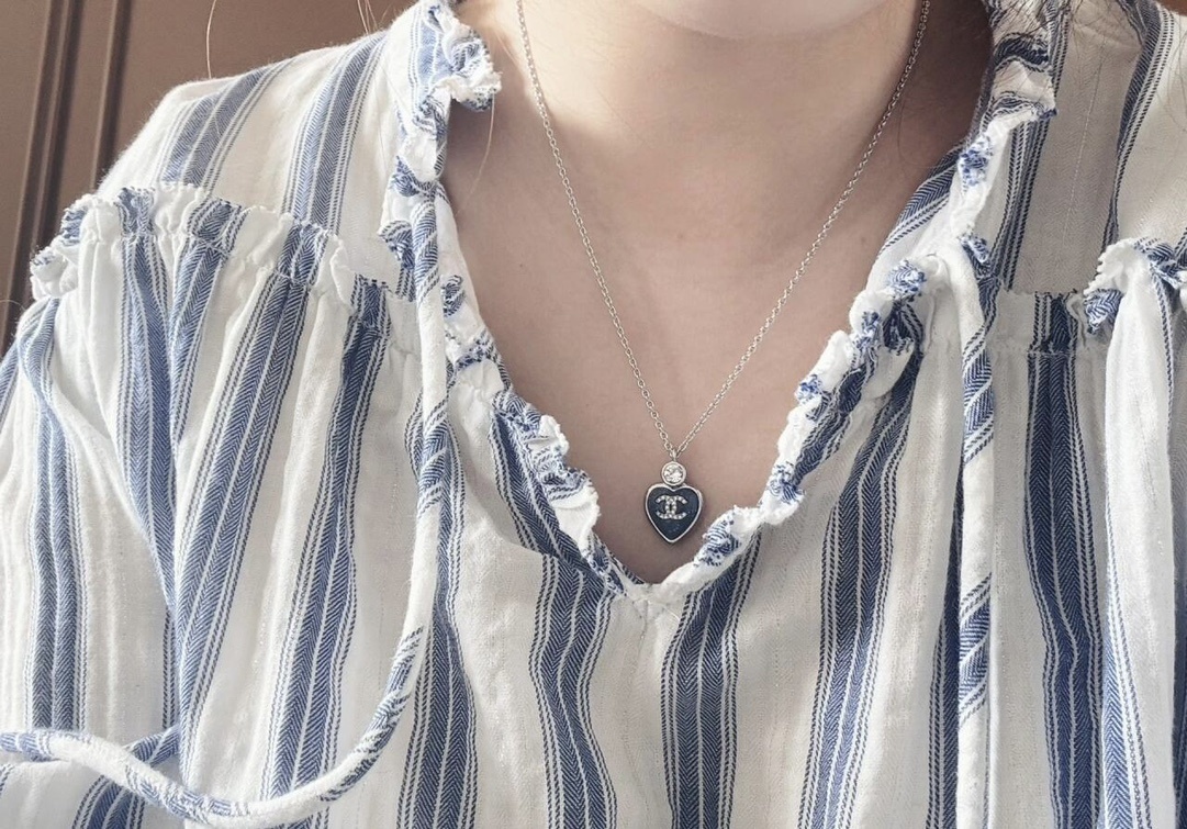 Luxury Blue Heart Crystal CC Pendant Necklace - Elegant Silver Tone