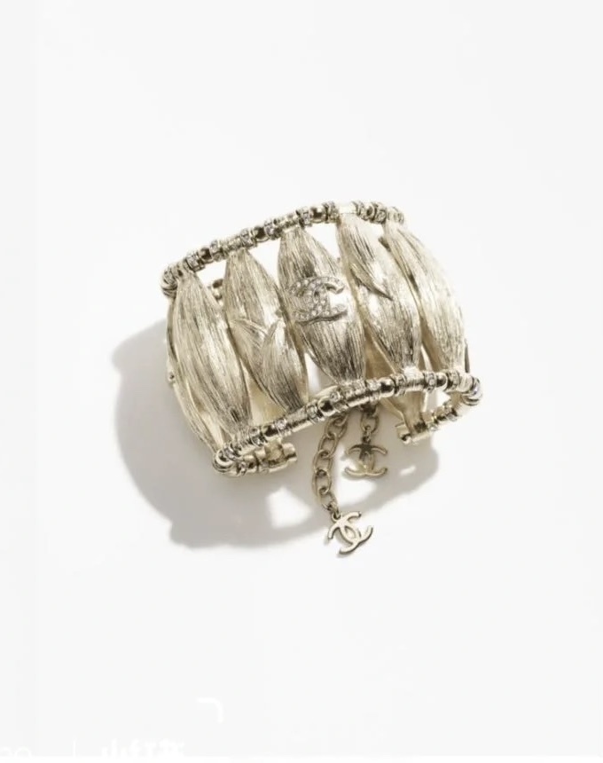 Chanel Luxury Gold Leaf Cuff Bracelet with Rhinestone CC Logo
