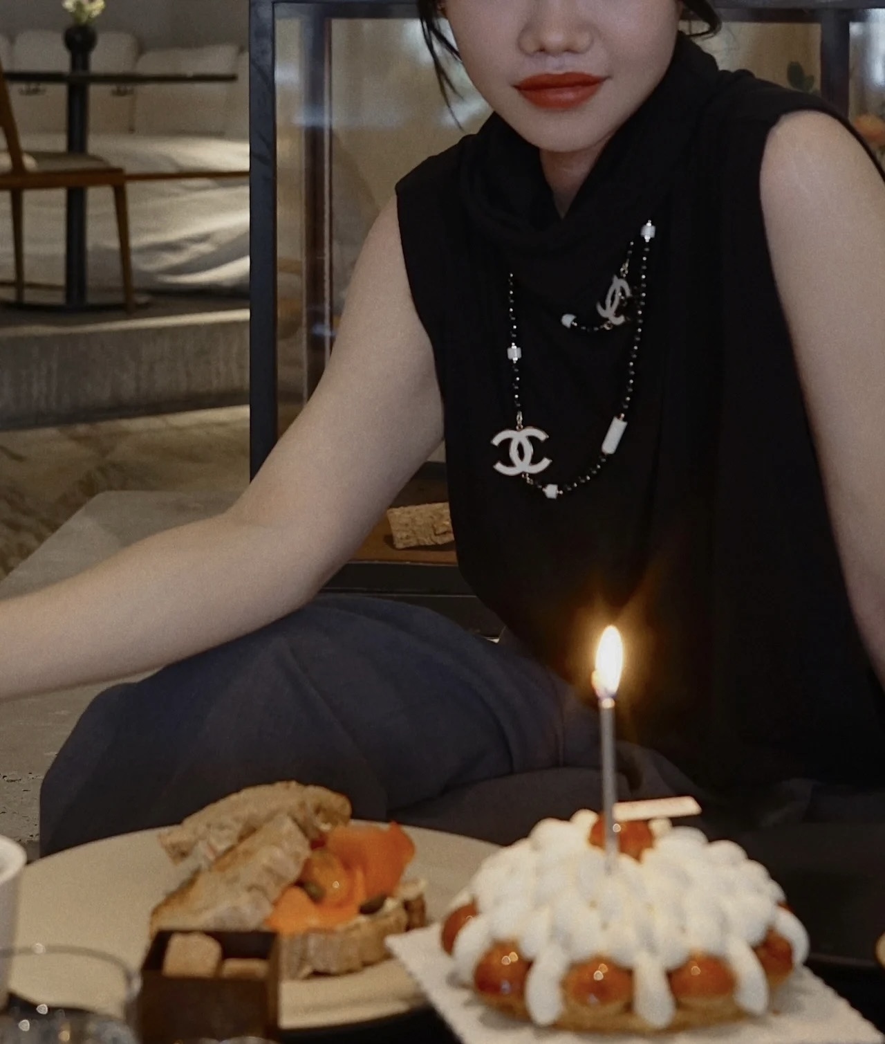 Luxury Chanel Black & White CC Logo Long Beaded Necklace