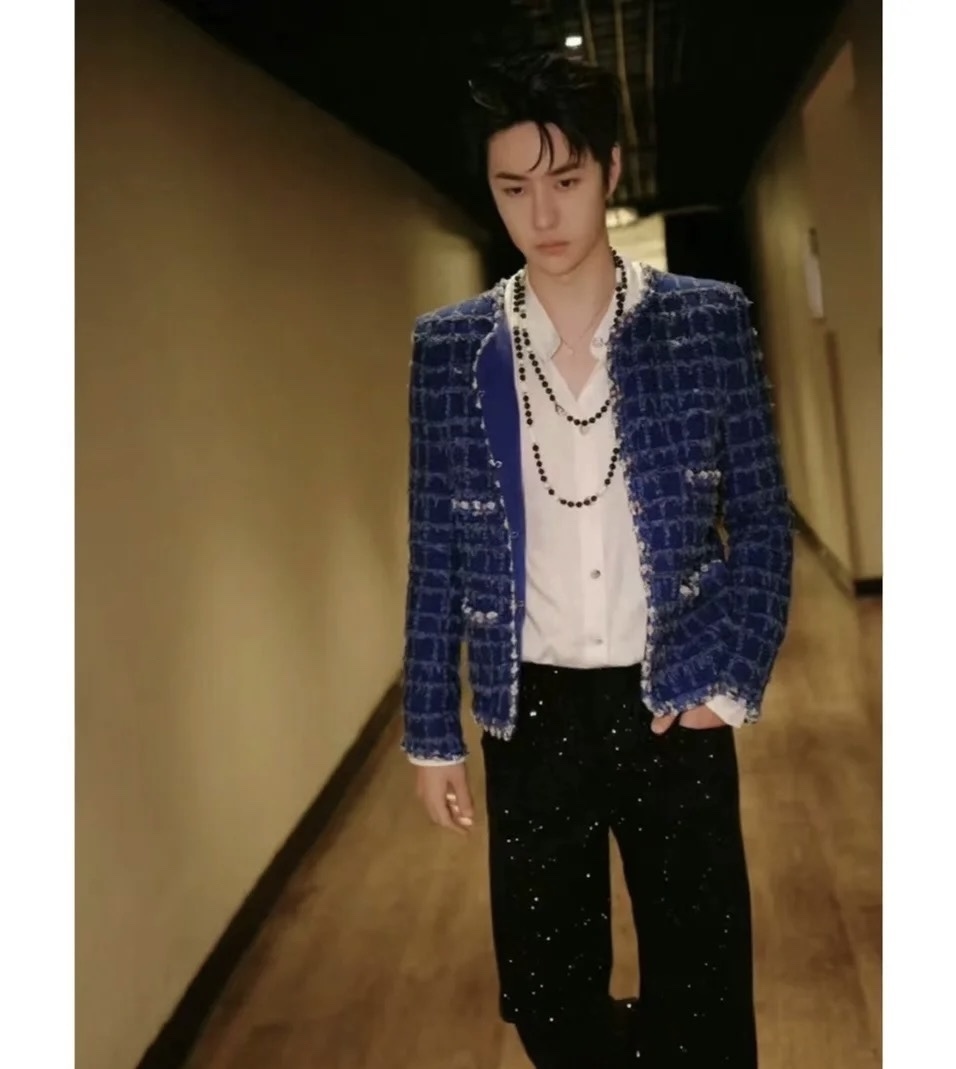 Luxury Chanel Black & White CC Logo Long Beaded Necklace