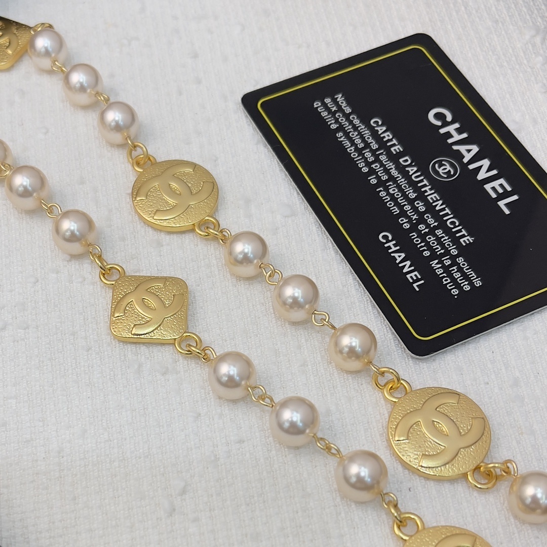 Luxury Long Pearl Necklace with Gold CC Logo Medallions