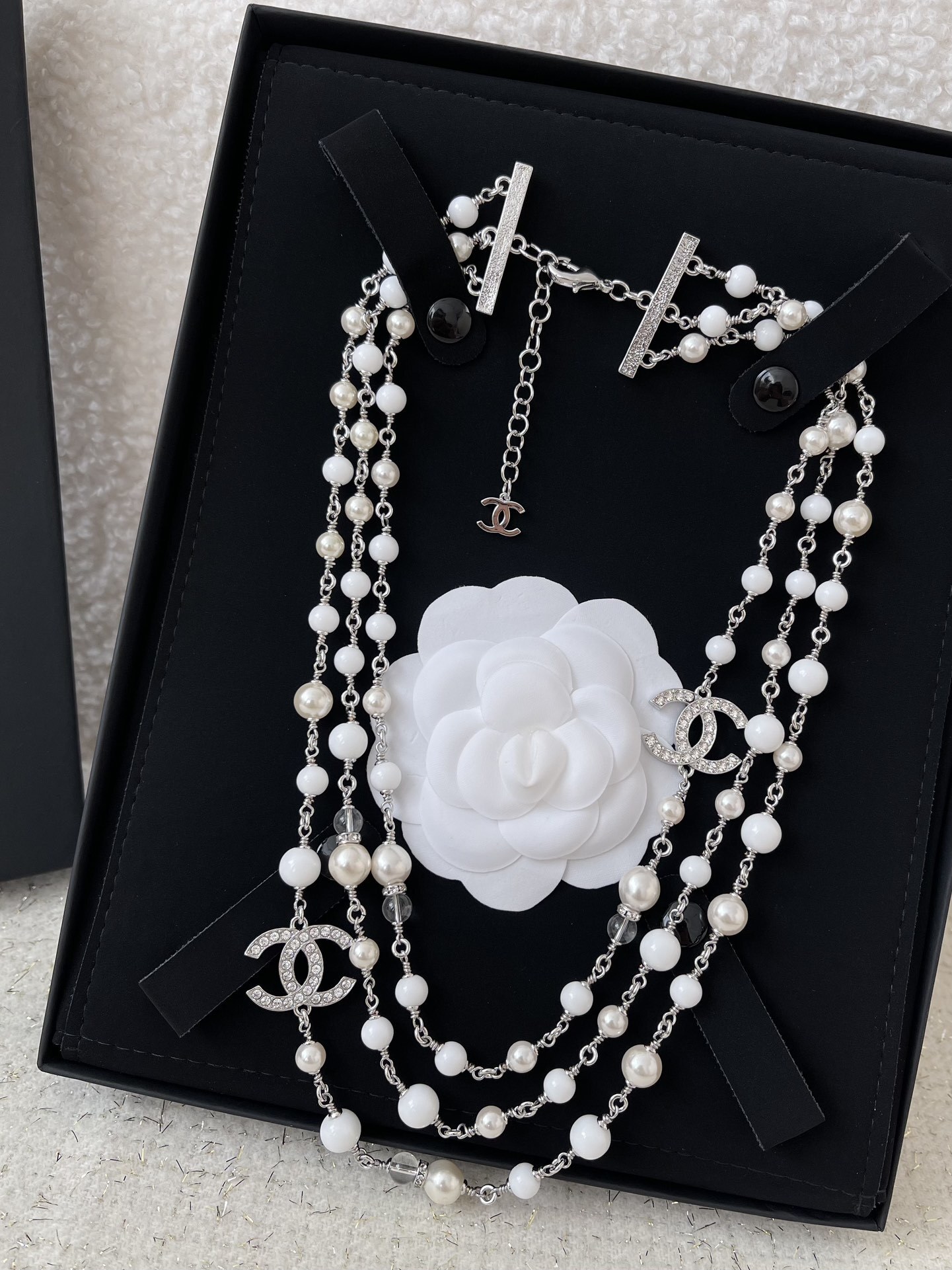 Elegant 3-Layer White Pearl Necklace with Crystal CC Accents