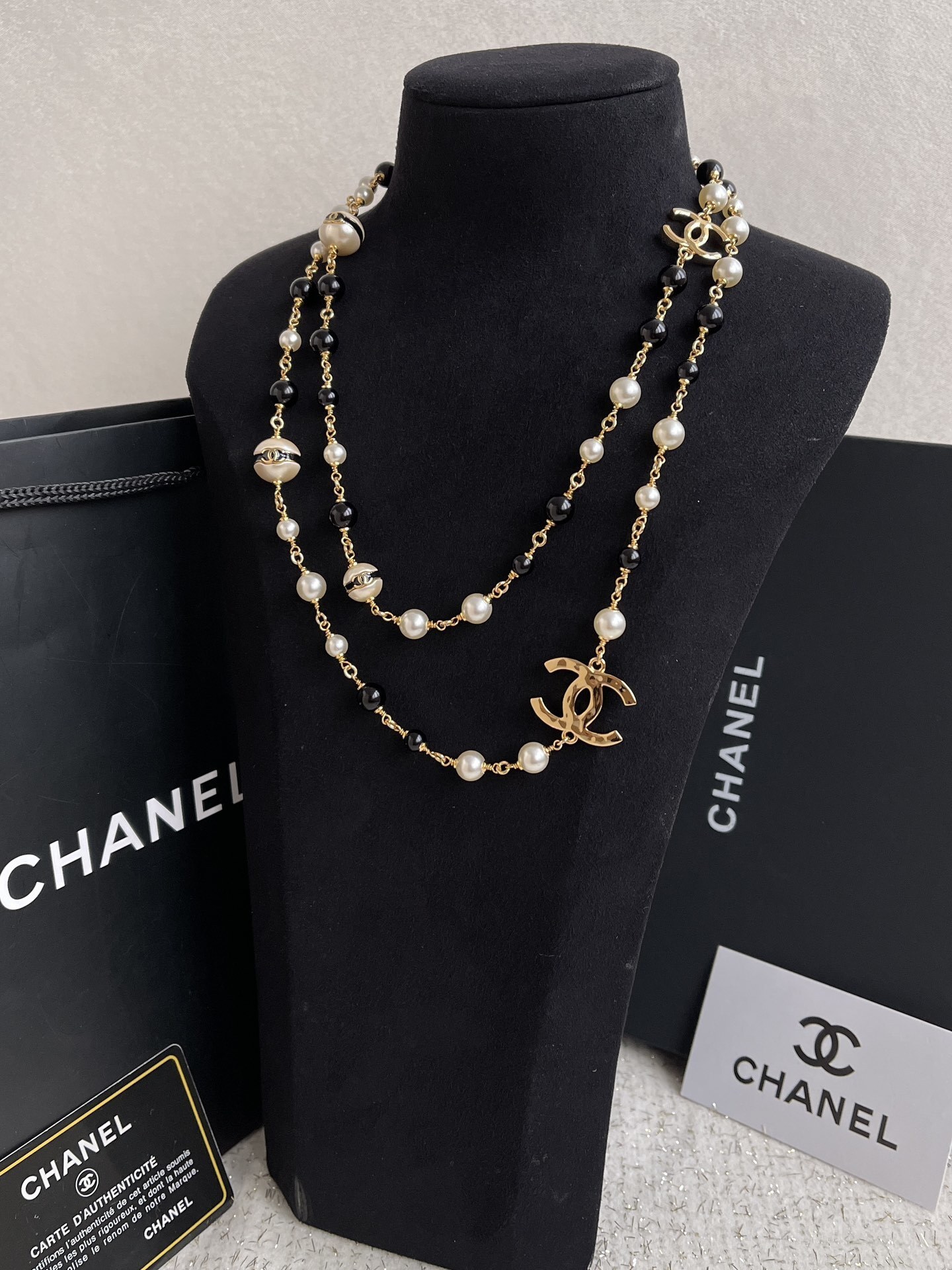 Luxury Gold CC Logo Pearl Long Necklace & Stud Earrings Set