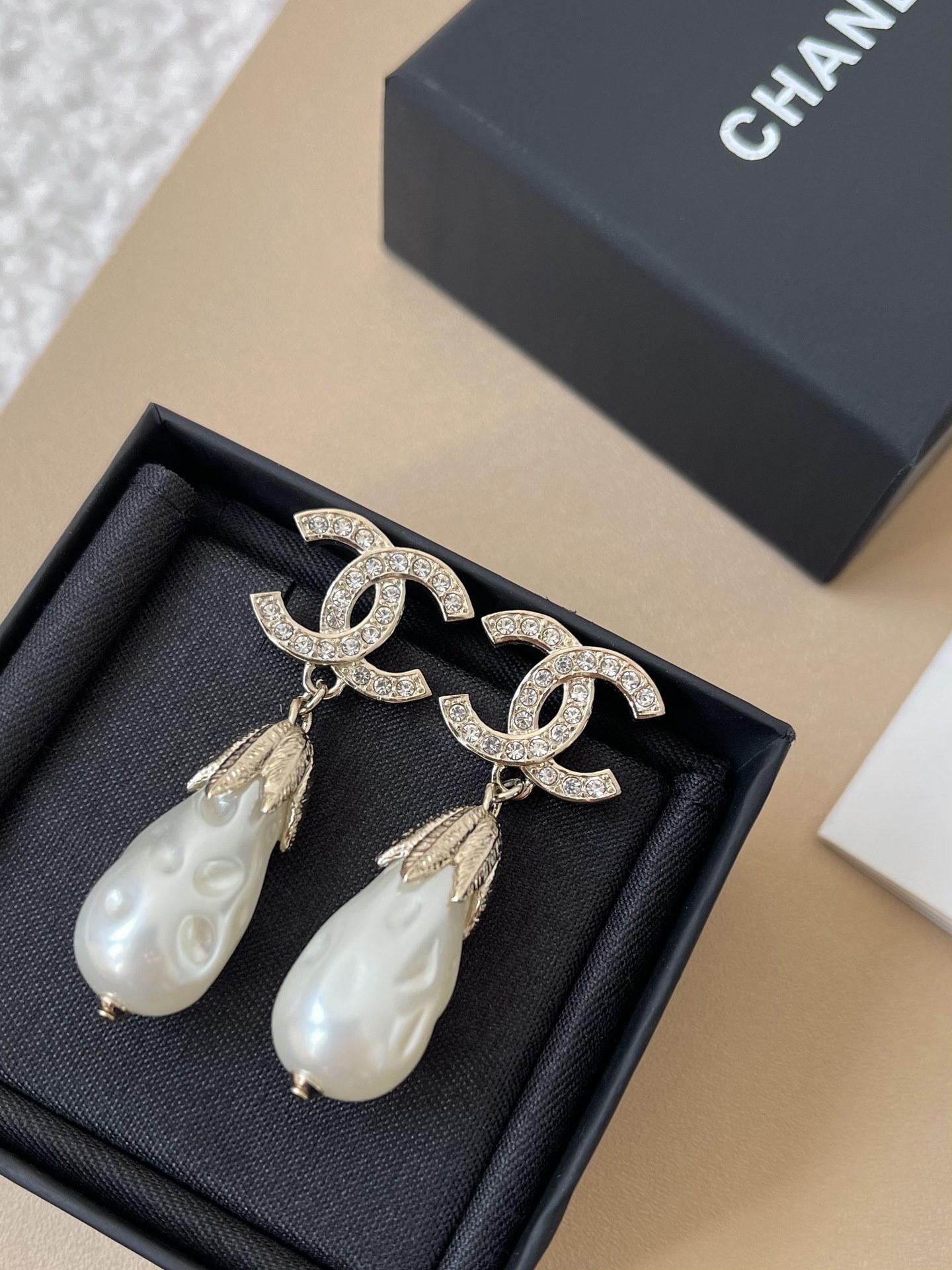Luxury CC Logo Crystal & Baroque Pearl Drop Earrings in Gold