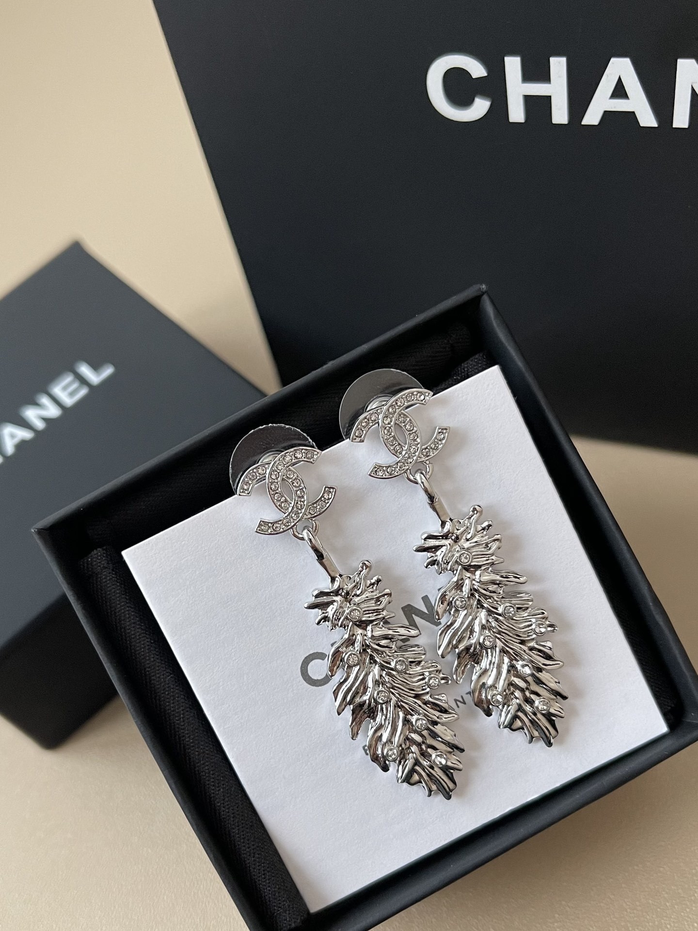 Chanel 2025 SS CC Logo Leaf Drop Earrings with Rhinestones & Crystals