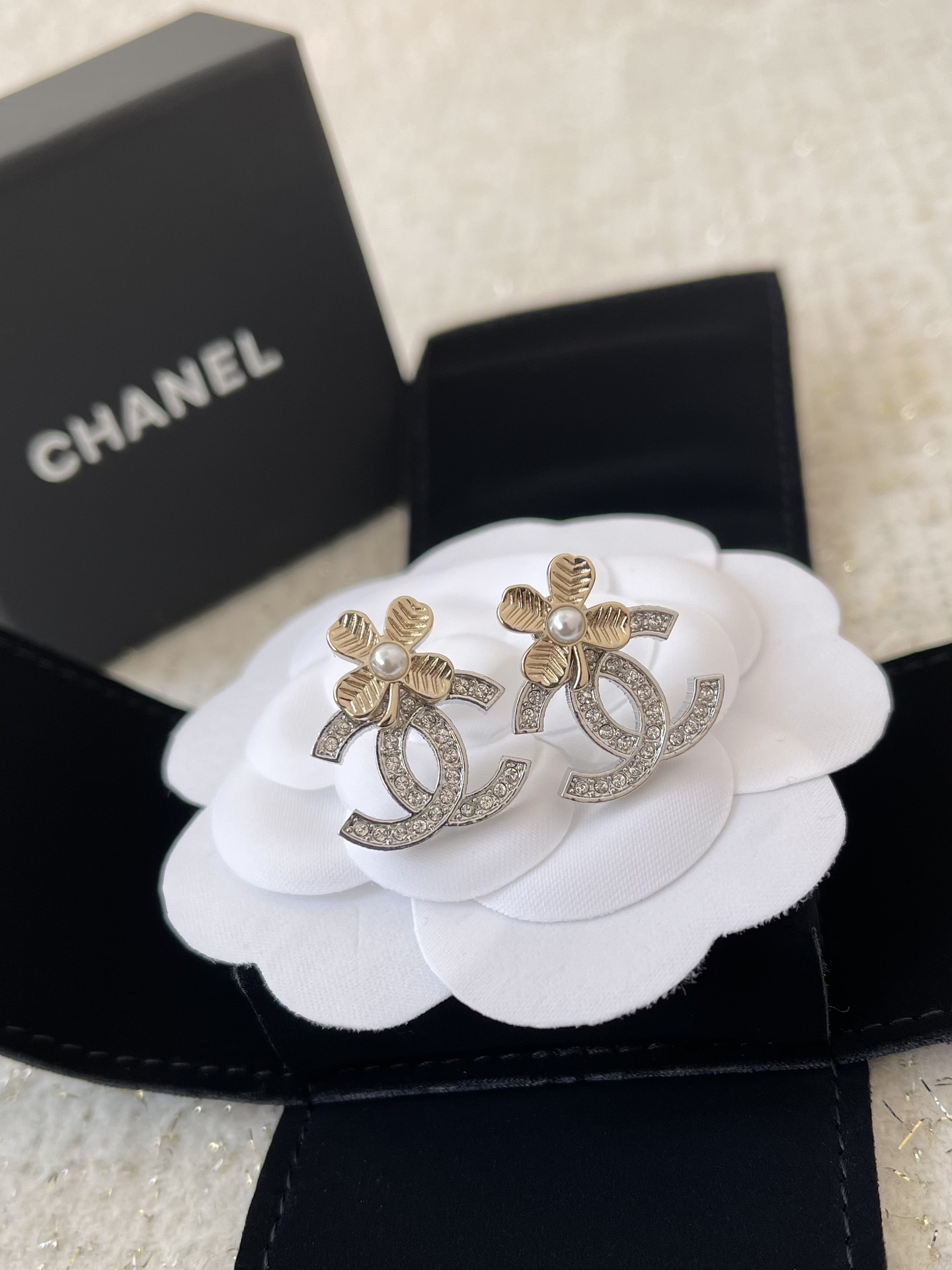 Elegant Crystal CC Stud Earrings with Pearl Flower Accent