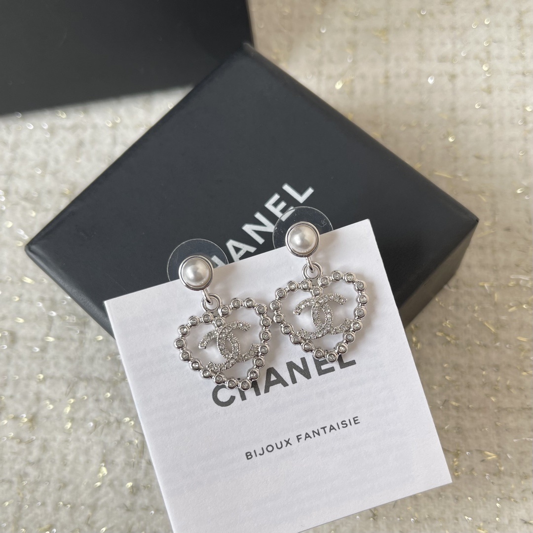 Elegant Silver Heart CC Logo Earrings with Pearl & Crystals