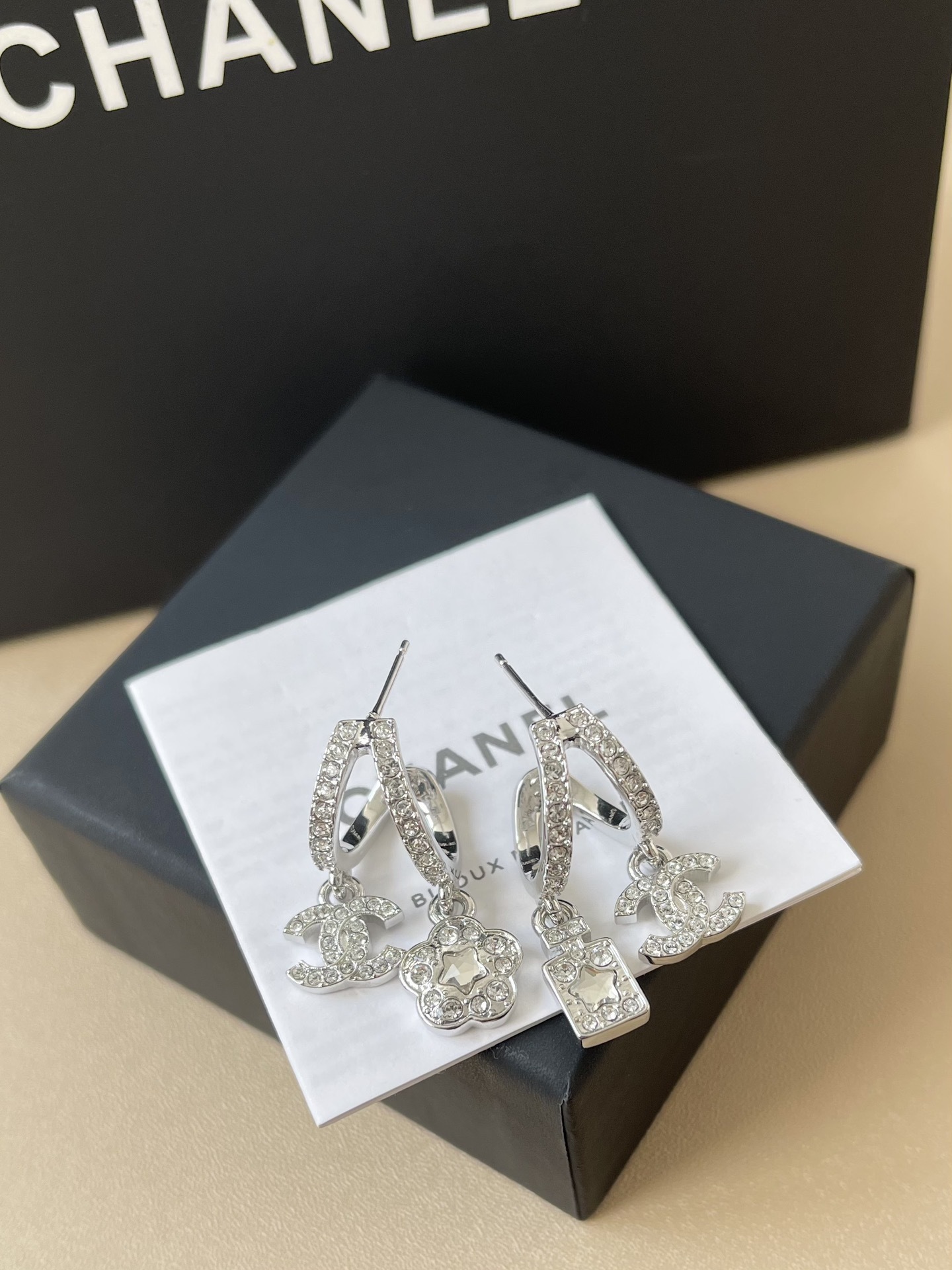 Chanel CC Logo Pendant Earrings - Silver Metal & Diamantés