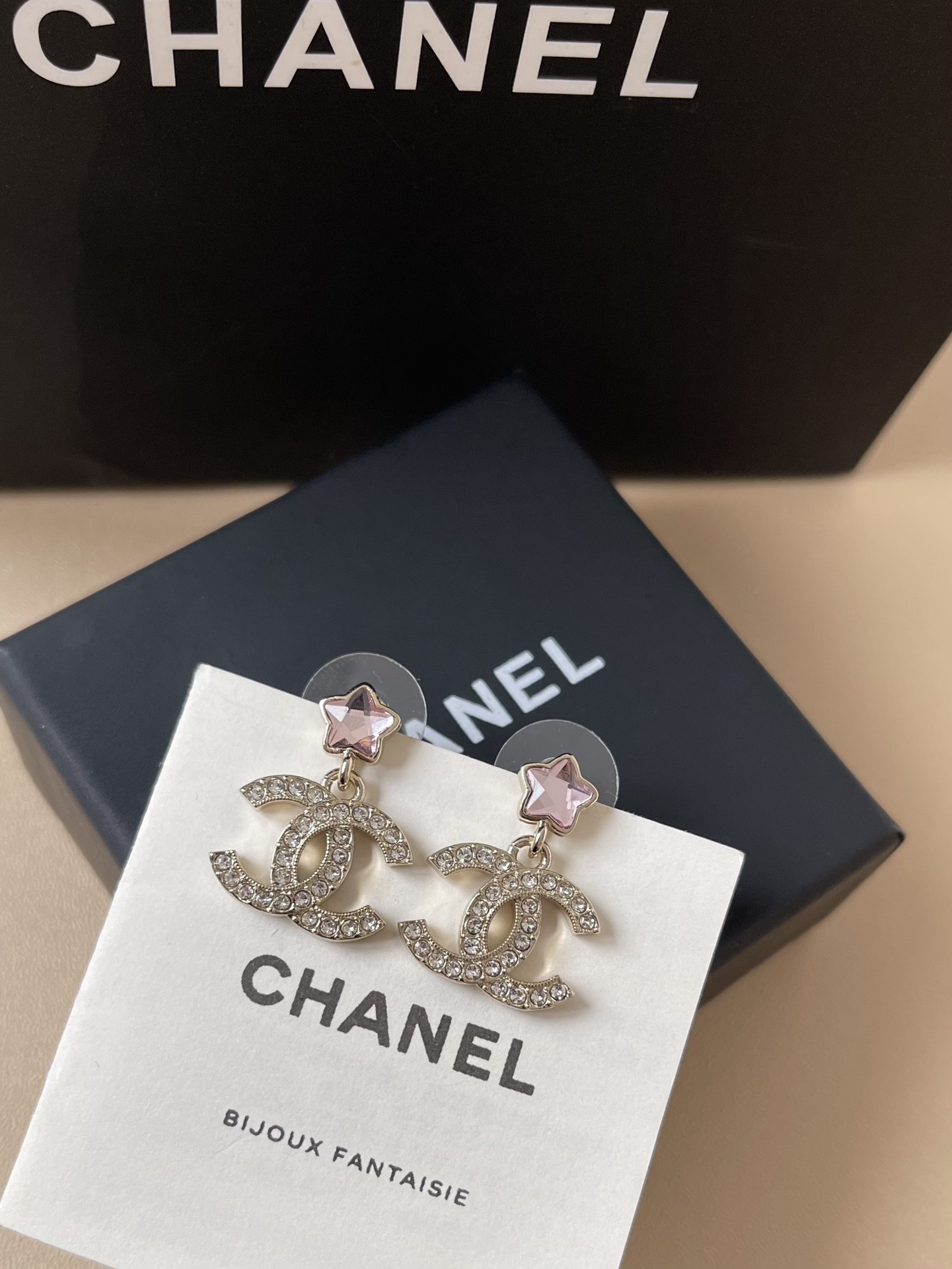 Chanel CC Logo Star Pendant Earrings - 2025 Pre-Collection