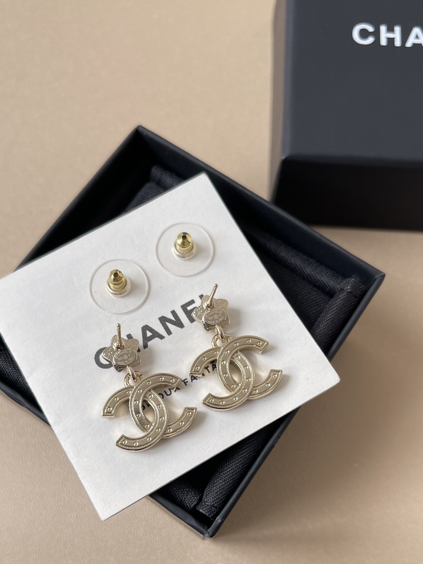 Chanel CC Logo Star Pendant Earrings - 2025 Pre-Collection