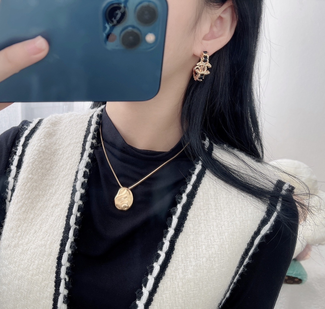 Luxury Gold & Black Leather Chain Hoop Earrings with CC Logo