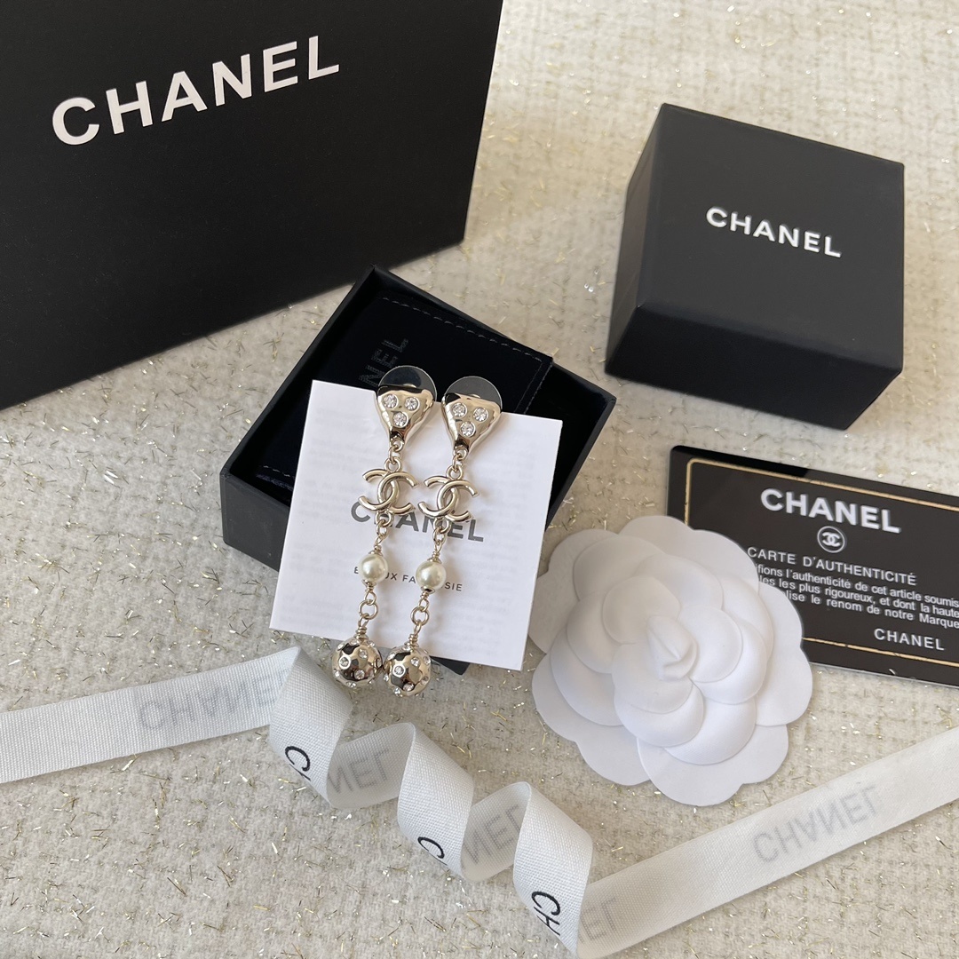 Chanel CC Logo Gold-Tone Drop Earrings with Crystals and Pearls