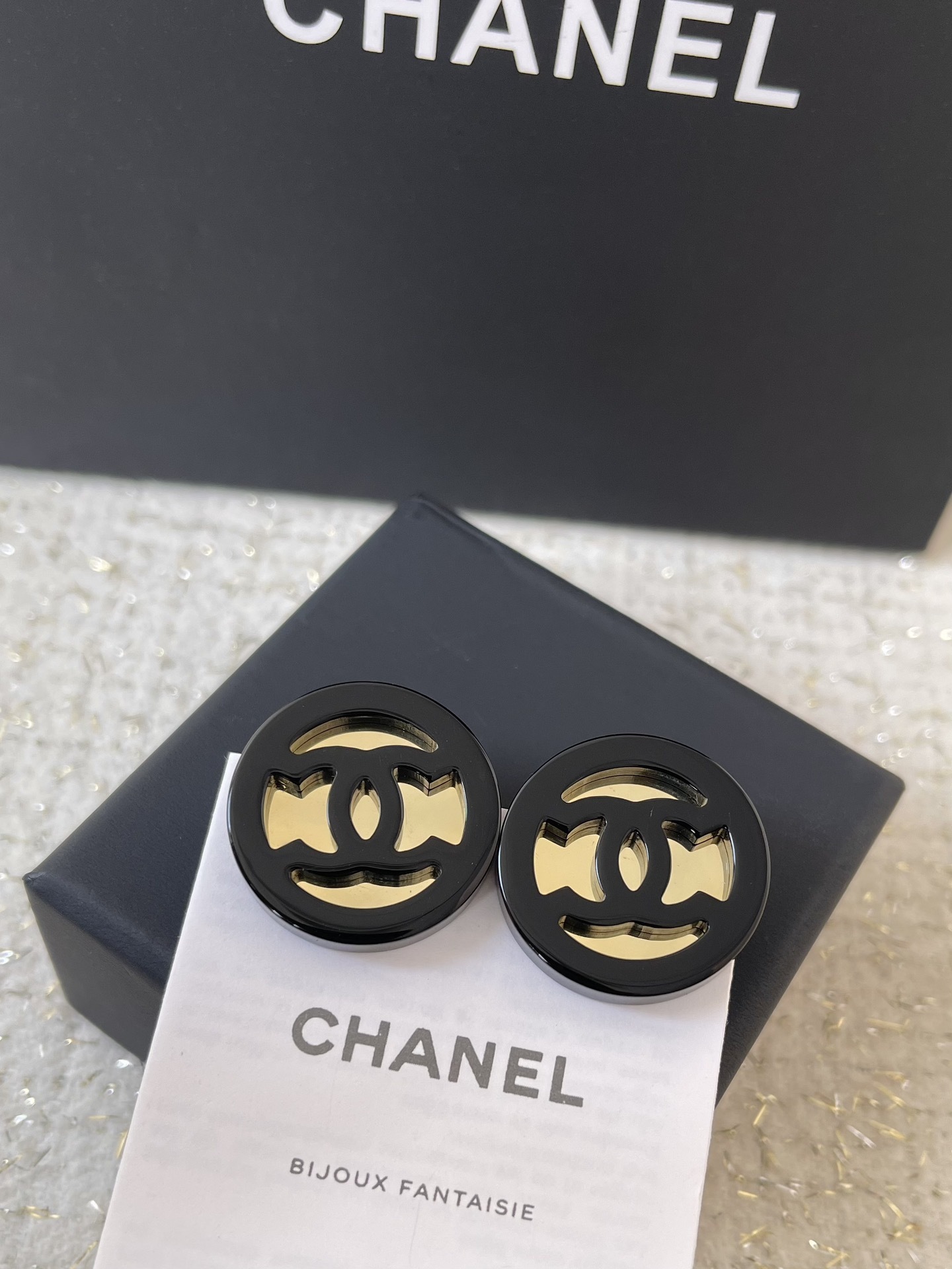 Luxury Chanel CC Logo Round Stud Earrings - Black & Gold