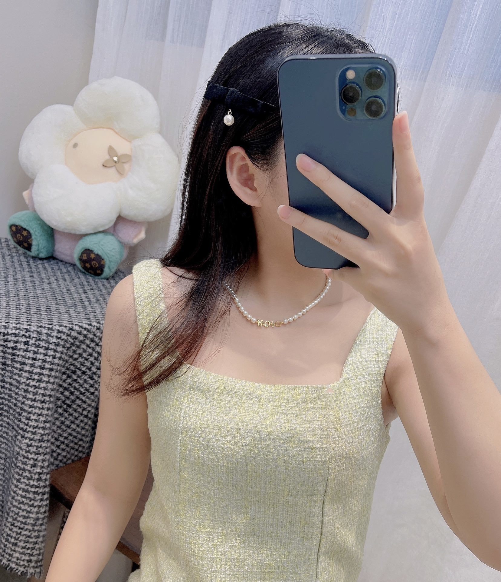 Elegant Chanel Black Velvet Bow Hair Clip with CC Pearl Drop