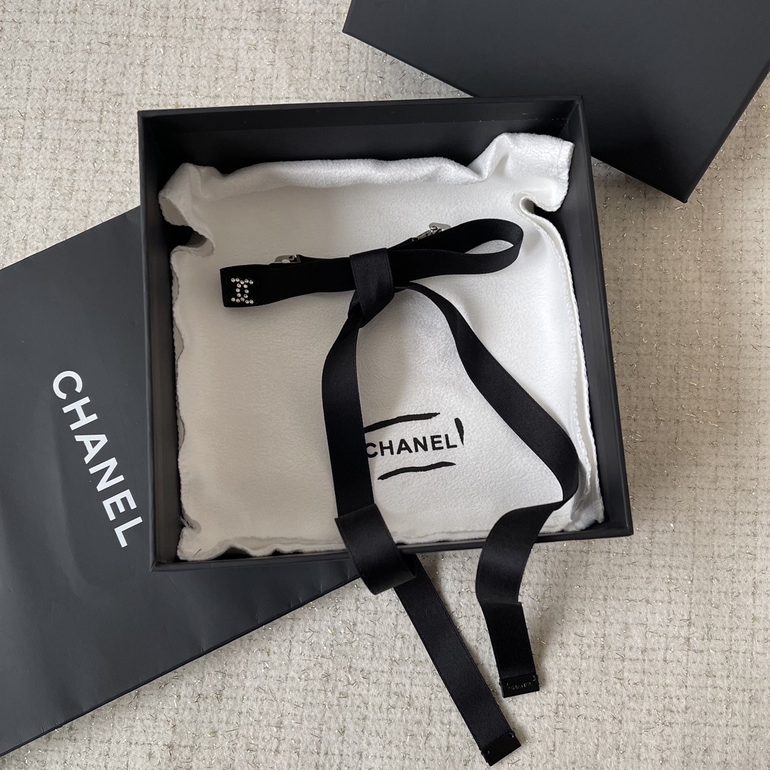 Chanel Black Silk Ribbon Bow Hair Clip with Crystal CC Logo