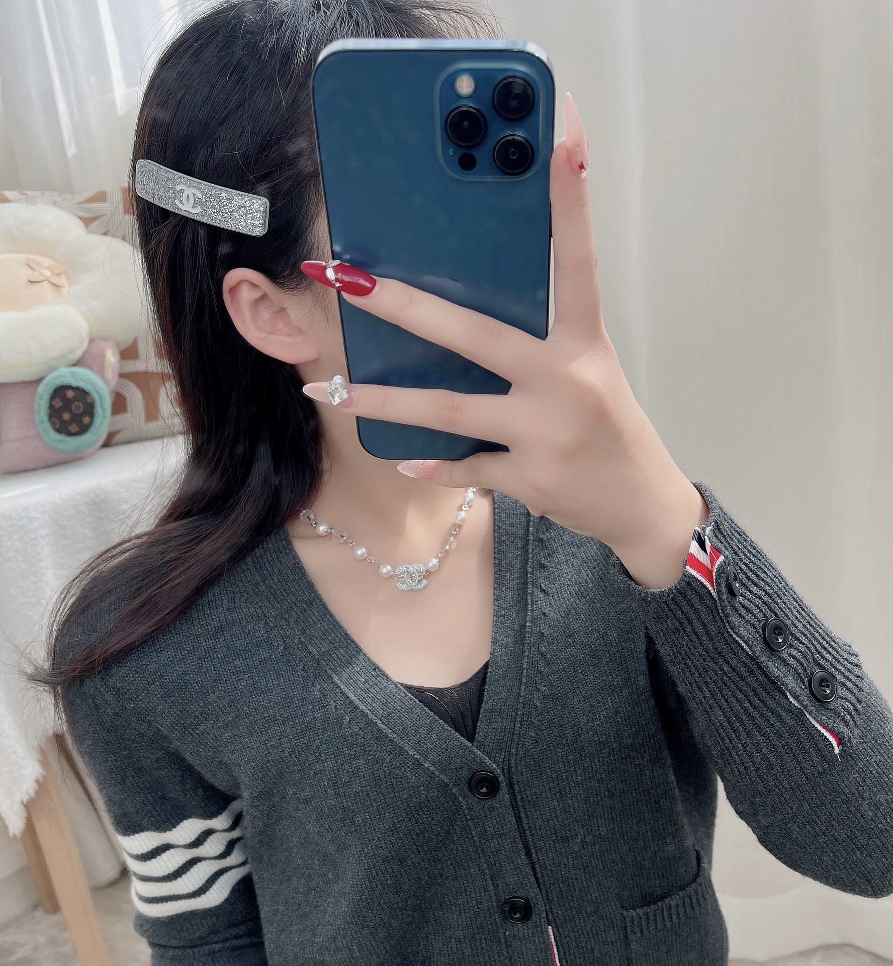 Luxury Silver Glitter Hair Clip Elegant Logo Barrette for Women