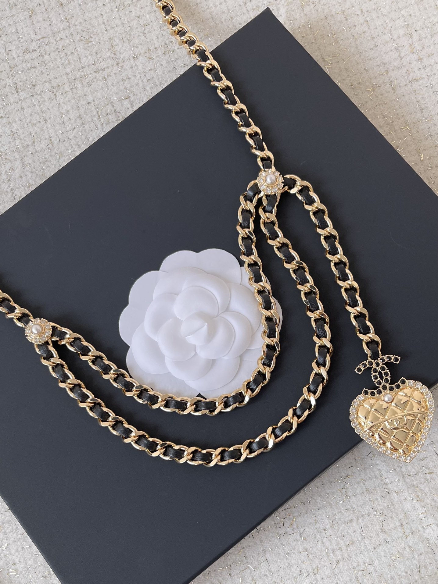 Elegant Leather Woven Chain Belt with Crystal Heart Charm