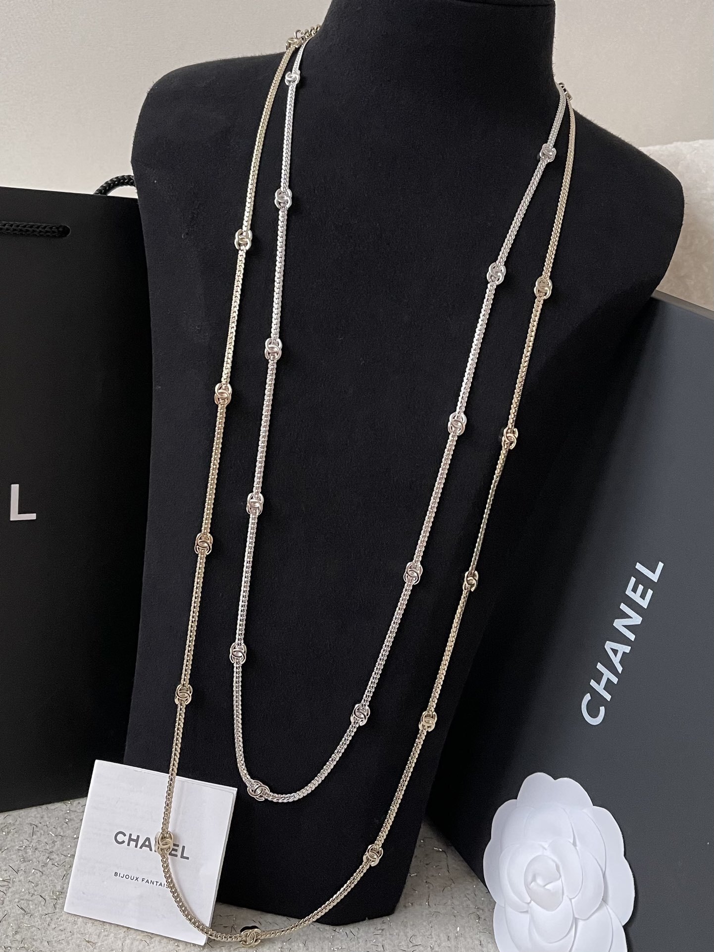 Elegant CC Logo Long Chain Necklace - Versatile Designer Style