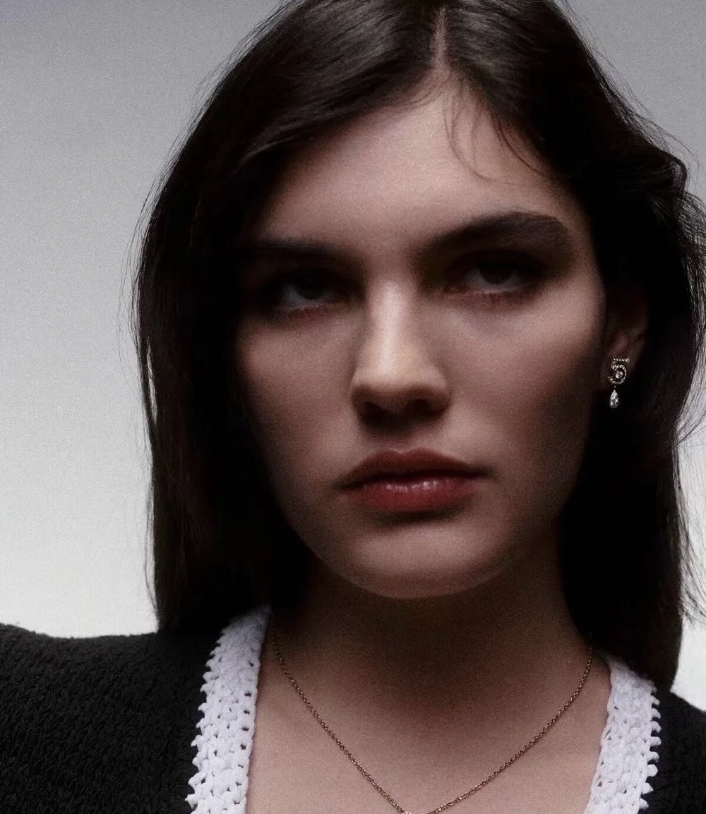 Luxury Chanel Eternal N°5 Diamond Earrings - Iconic Jewelry