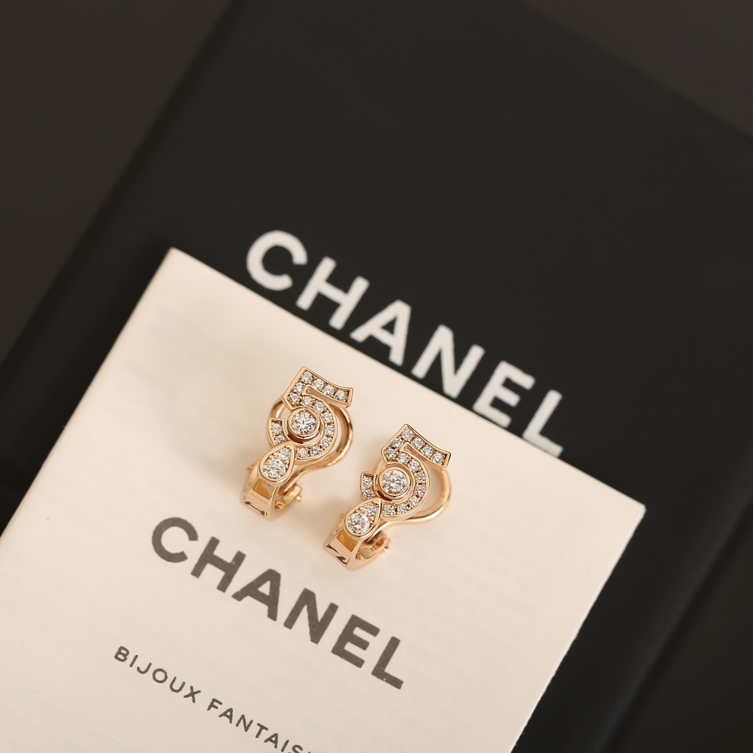 Luxury Chanel Eternal N°5 Diamond Earrings - Iconic Jewelry