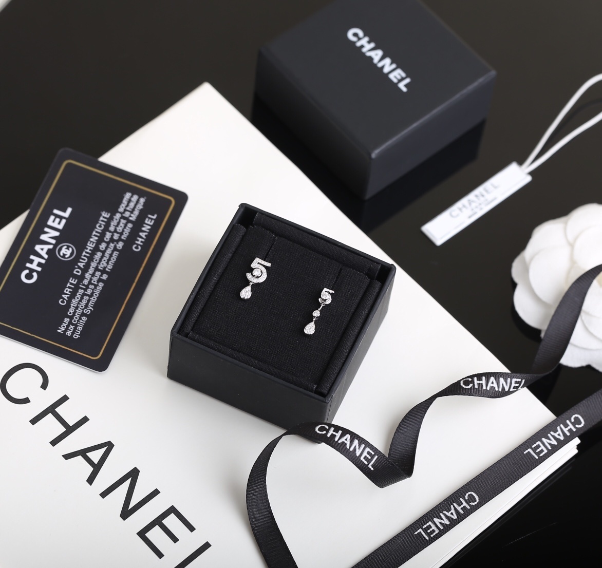 Luxury Number 5 Crystal Drop Earrings - Elegant Asymmetric Design