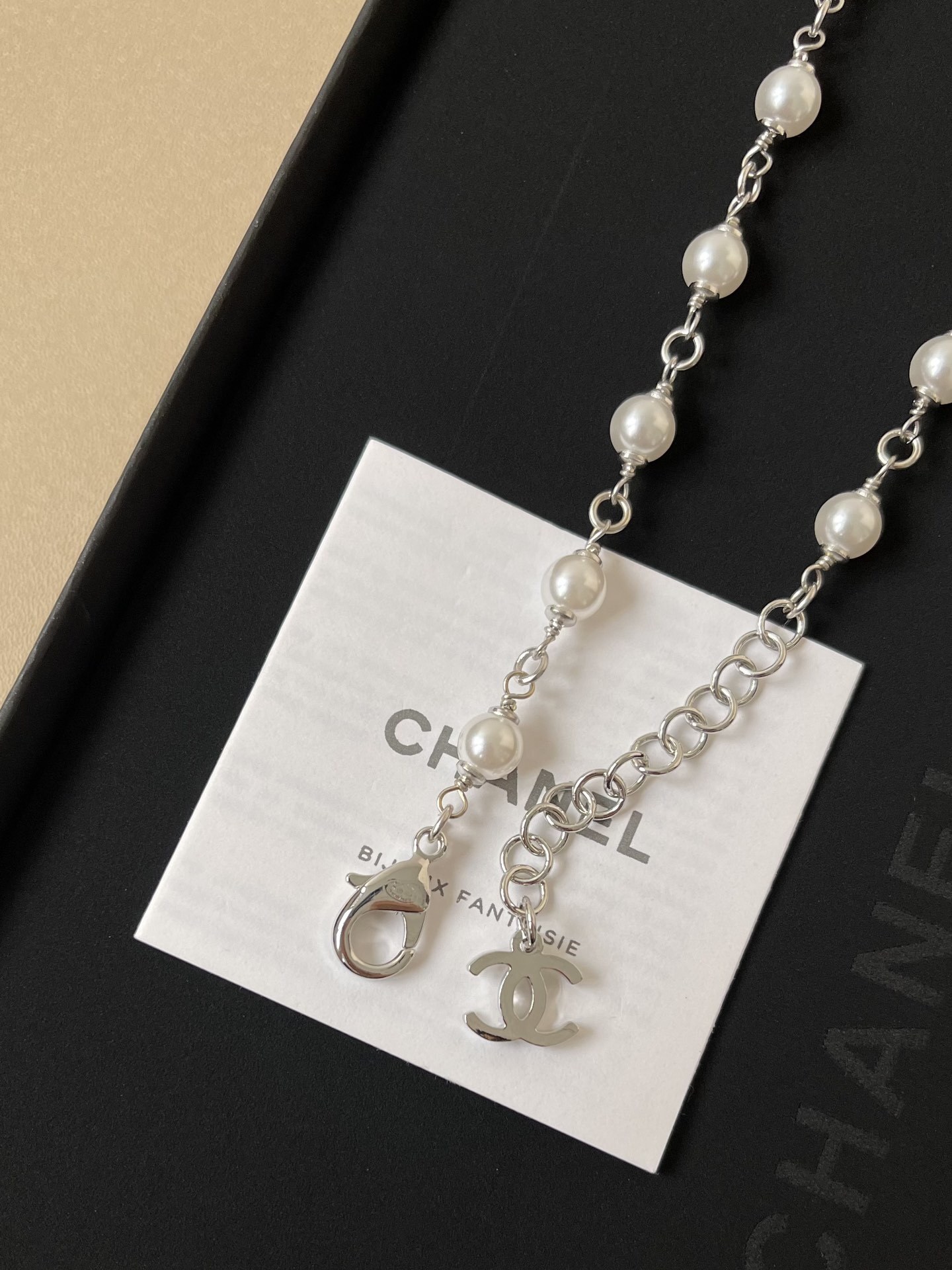 Chanel Pearl Choker Necklace with Crystal COCO CC Logo Pendant