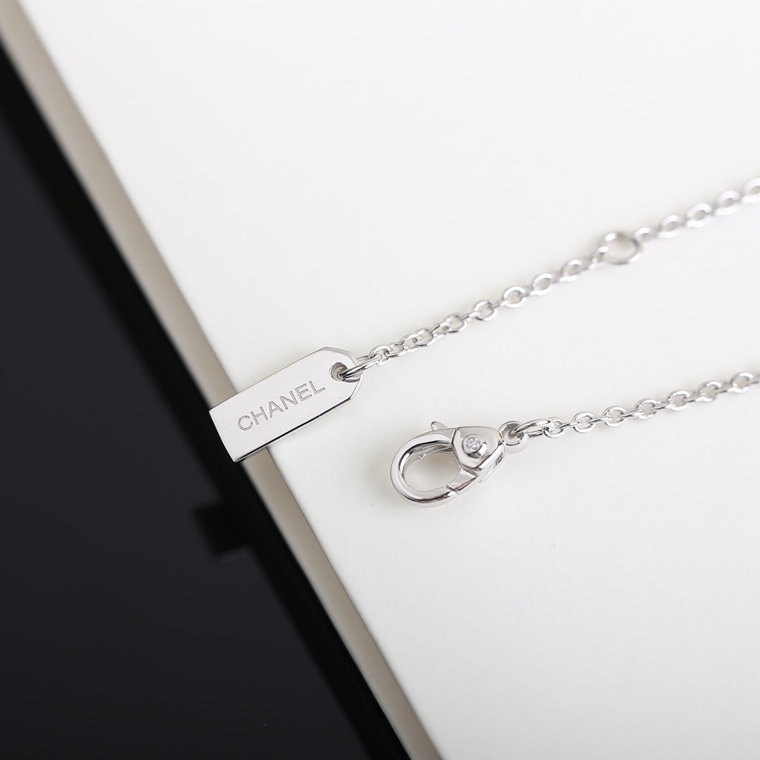 Luxury Number 5 Crystal Necklace & Earrings Set - Elegant Jewelry