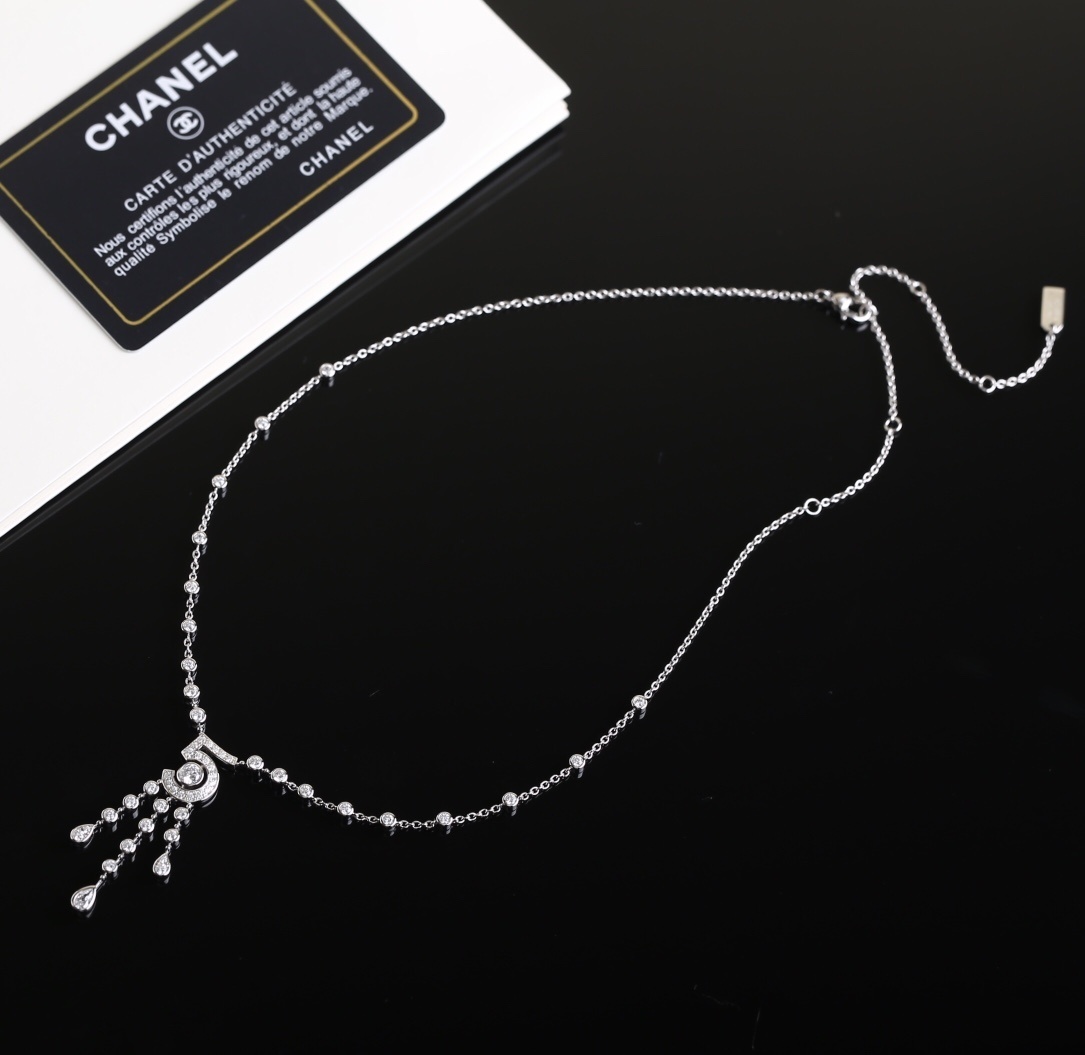 Luxury Number 5 Crystal Necklace & Earrings Set - Elegant Jewelry