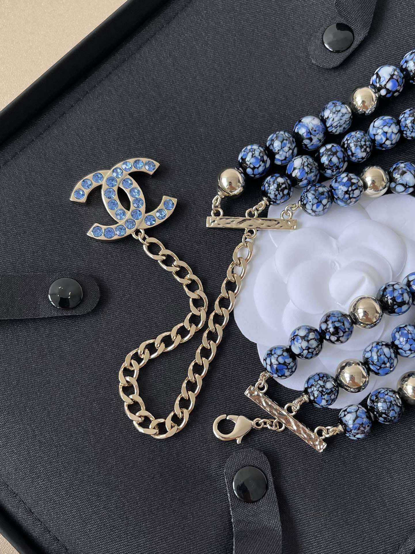 Chanel 2024/25 Métiers d'Art Blue Marbled Bead & Gold CC Necklace