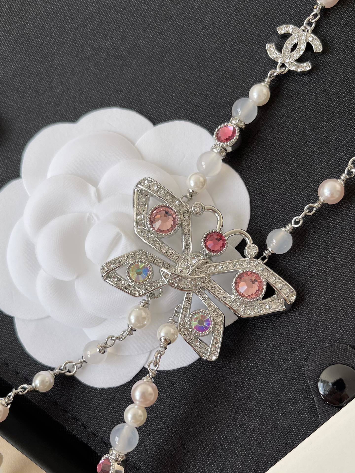 Chanel Elegant Butterfly Crystal Pearl Necklace - Silver Tone