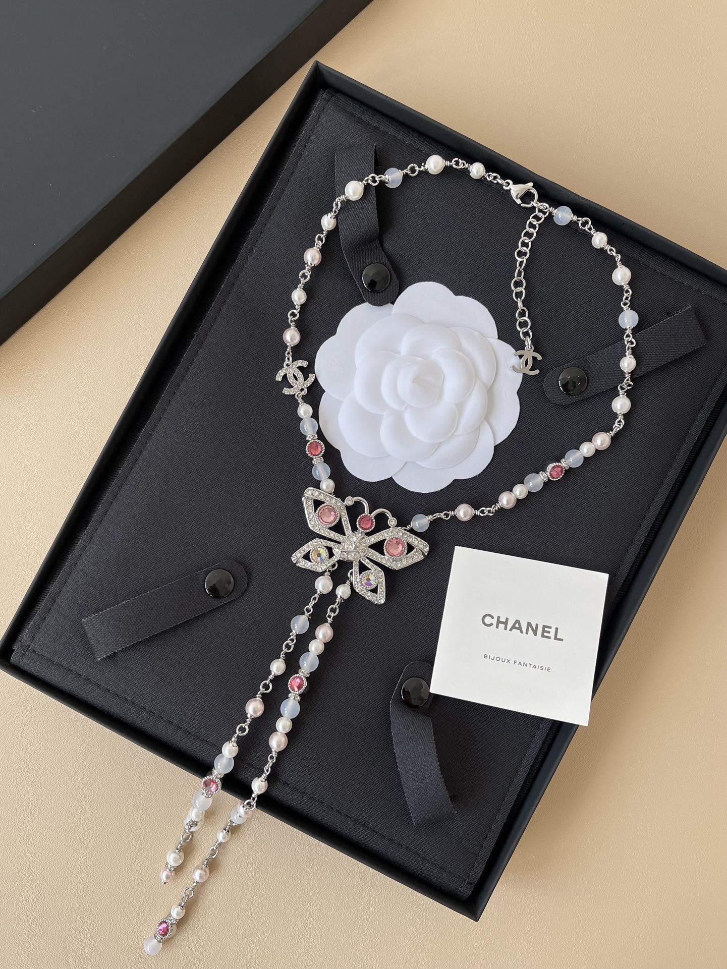 Chanel Elegant Butterfly Crystal Pearl Necklace - Silver Tone
