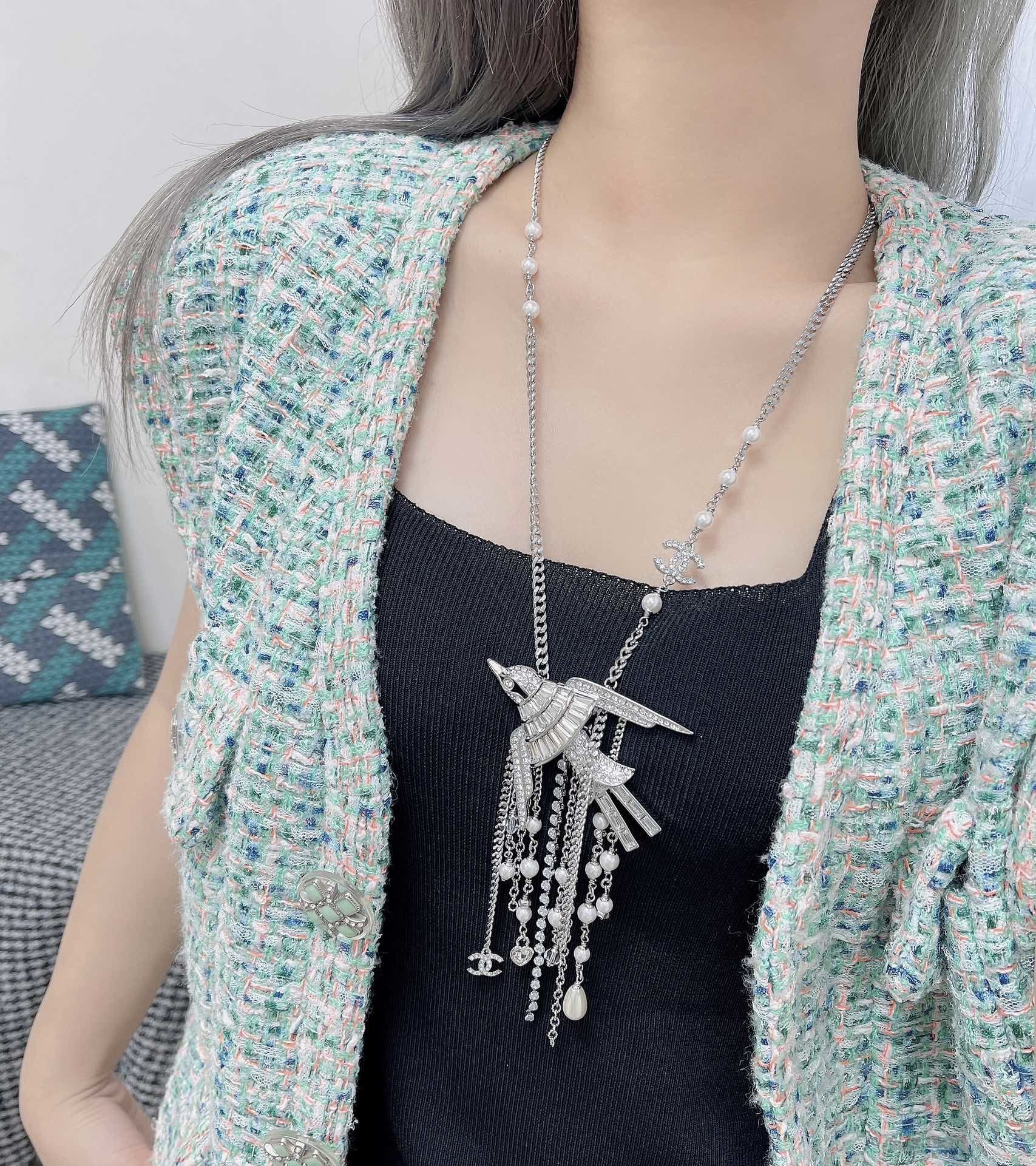Chanel SS25 Silver Bird Necklace with Pearls and Rhinestones