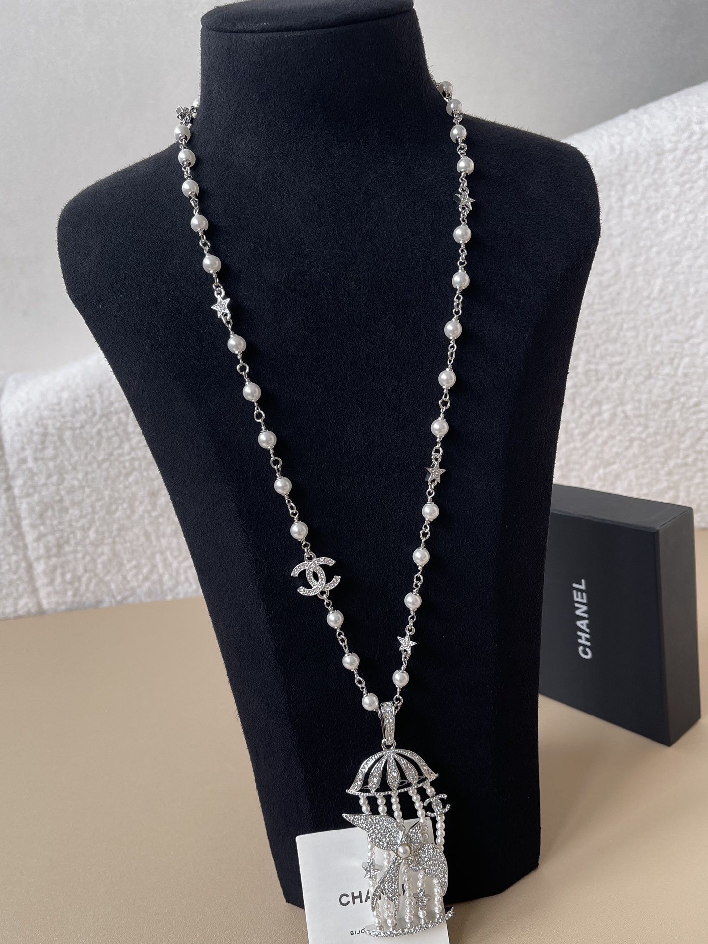 Luxury Birdcage Pearl Necklace with Crystal Stars and CC Pendant