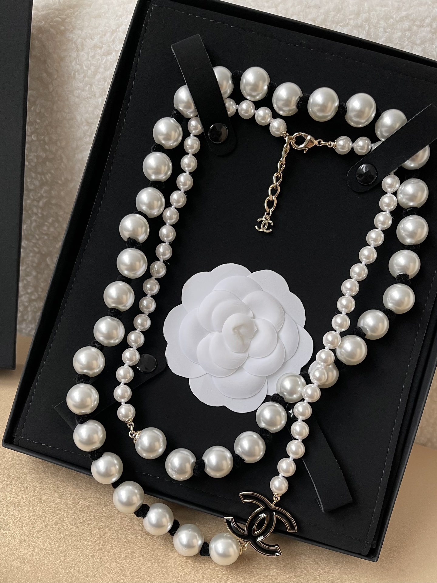 Chanel 2025 Cruise Long Pearl Necklace with Gold-Tone CC Logo