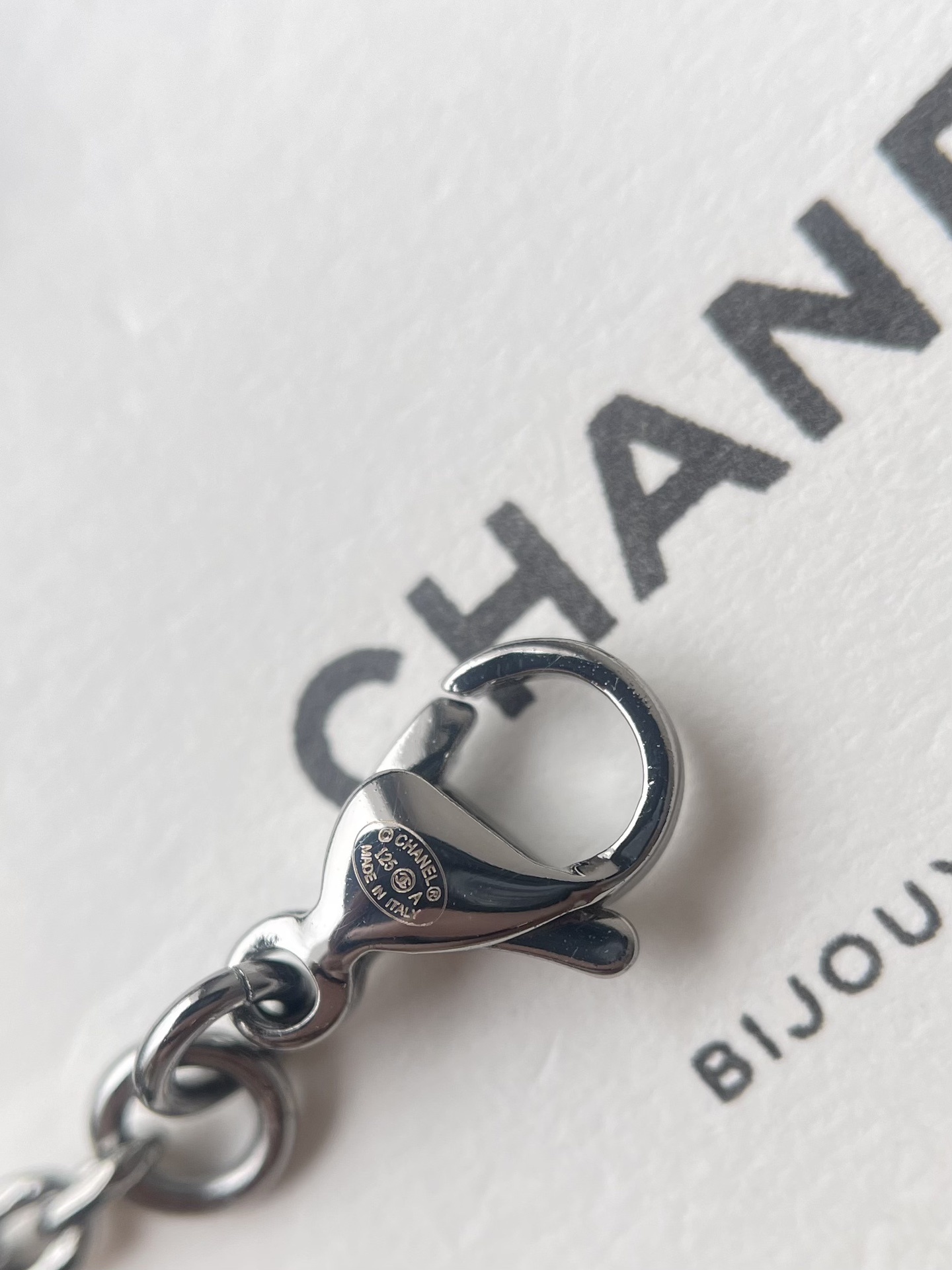 Chanel Butterfly Pearl Necklace 2024/25 Metiers d'Art Choker