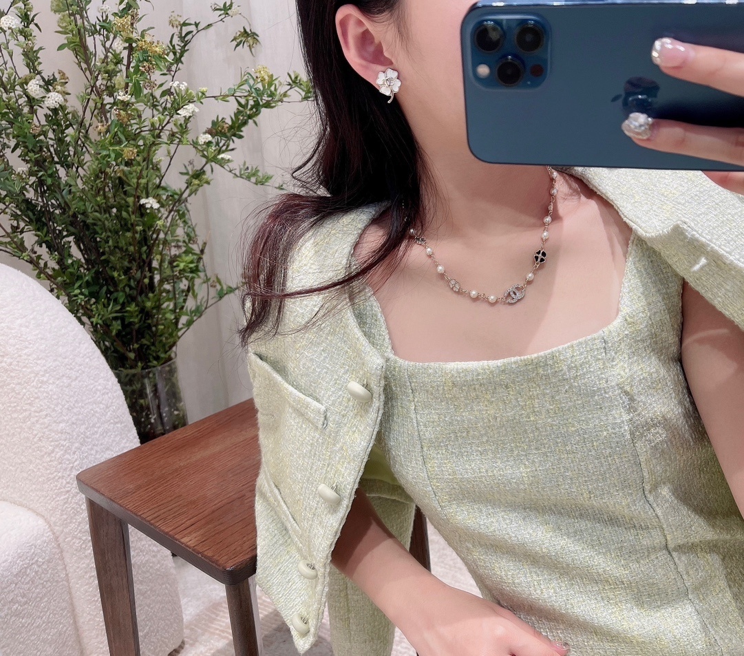 Elegant Pearl Camellia Necklace with Crystal CC Logo & Clover Charms