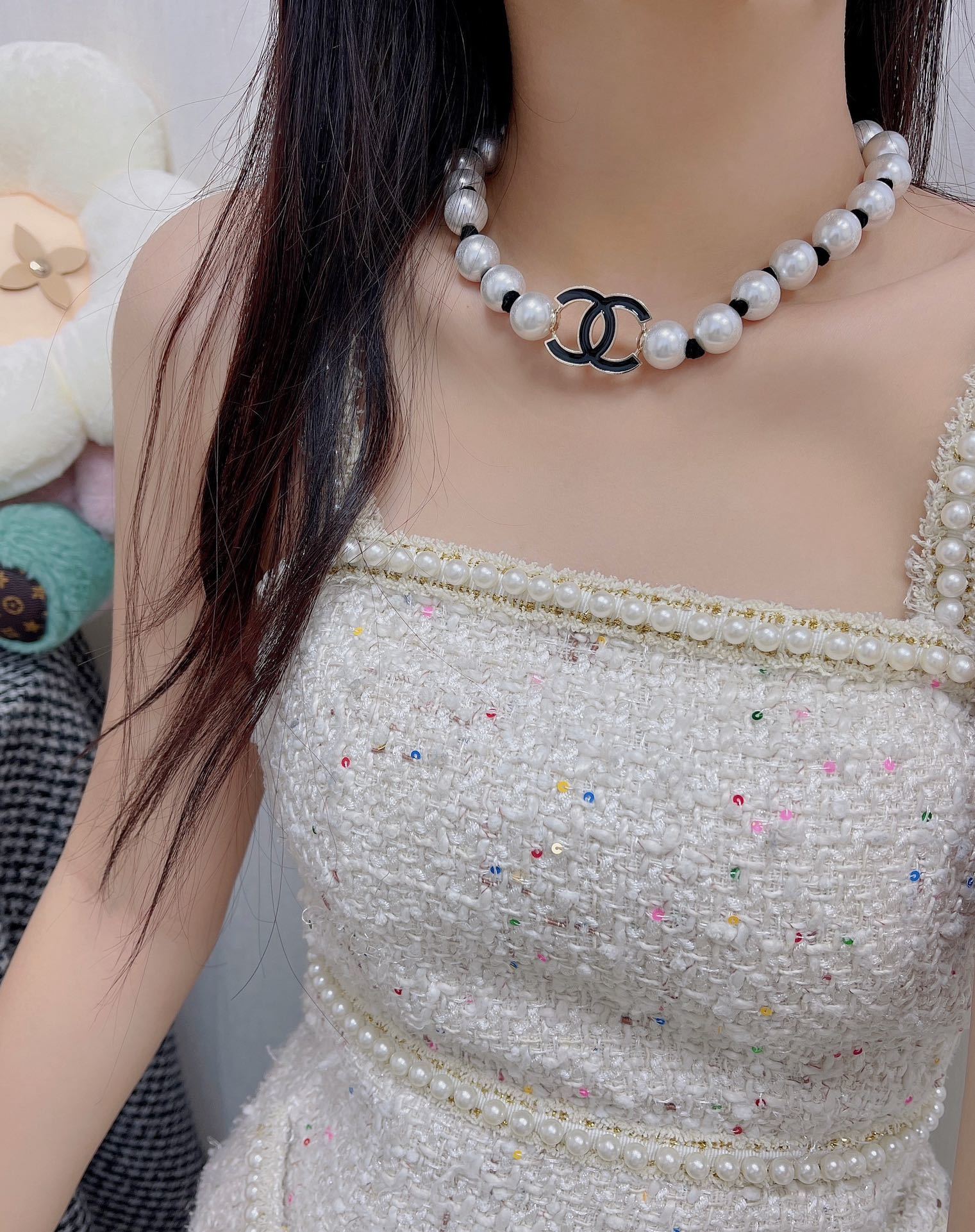 Luxury Pearl Choker Necklace with Gold & Black CC Pendant