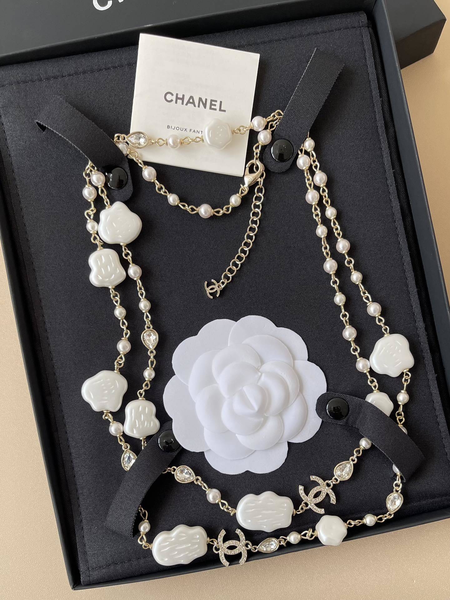 Chanel CC Logo Pearl & Crystal Long Necklace - 2024/25 Collection