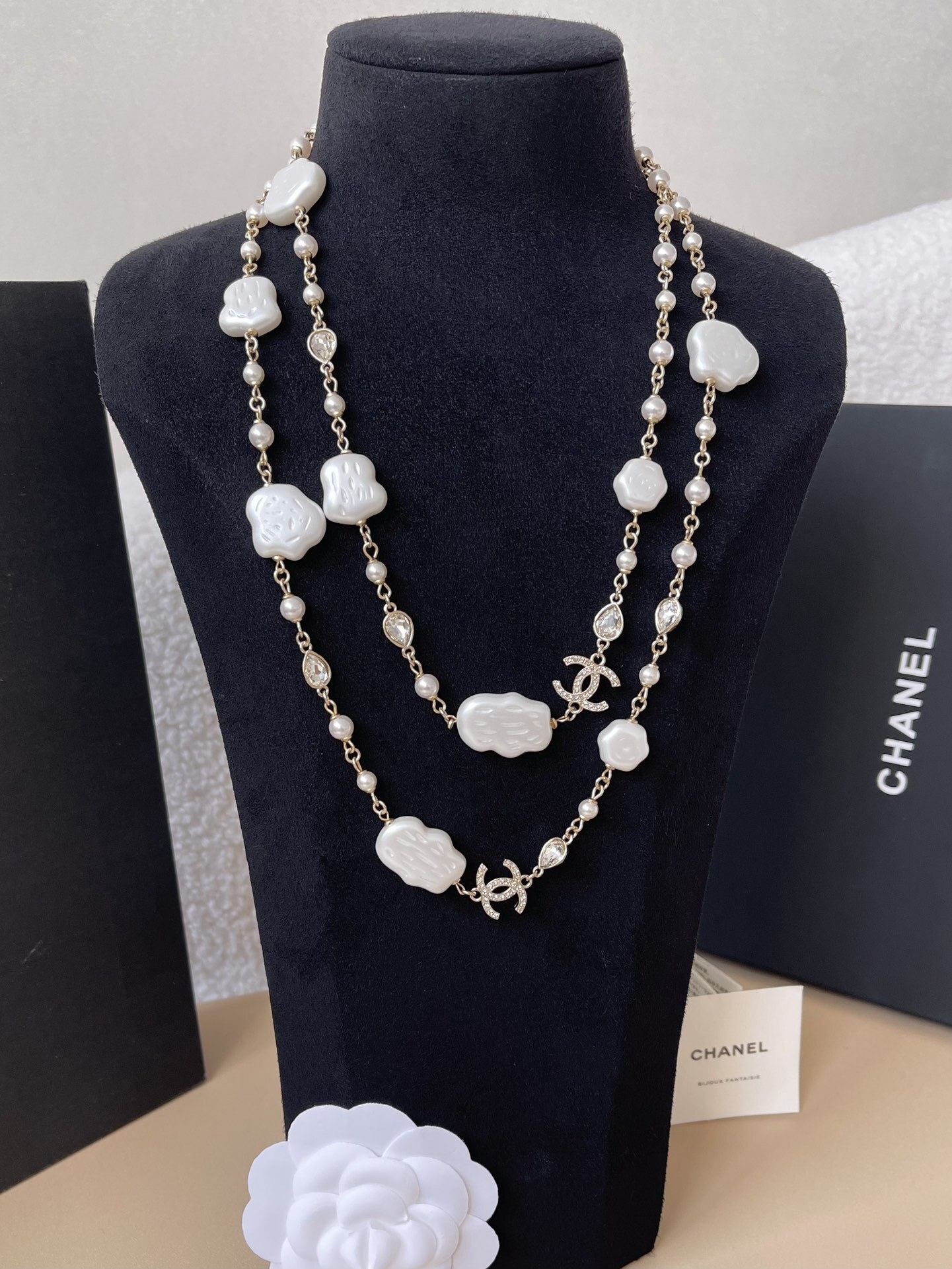 Chanel CC Logo Pearl & Crystal Long Necklace - 2024/25 Collection