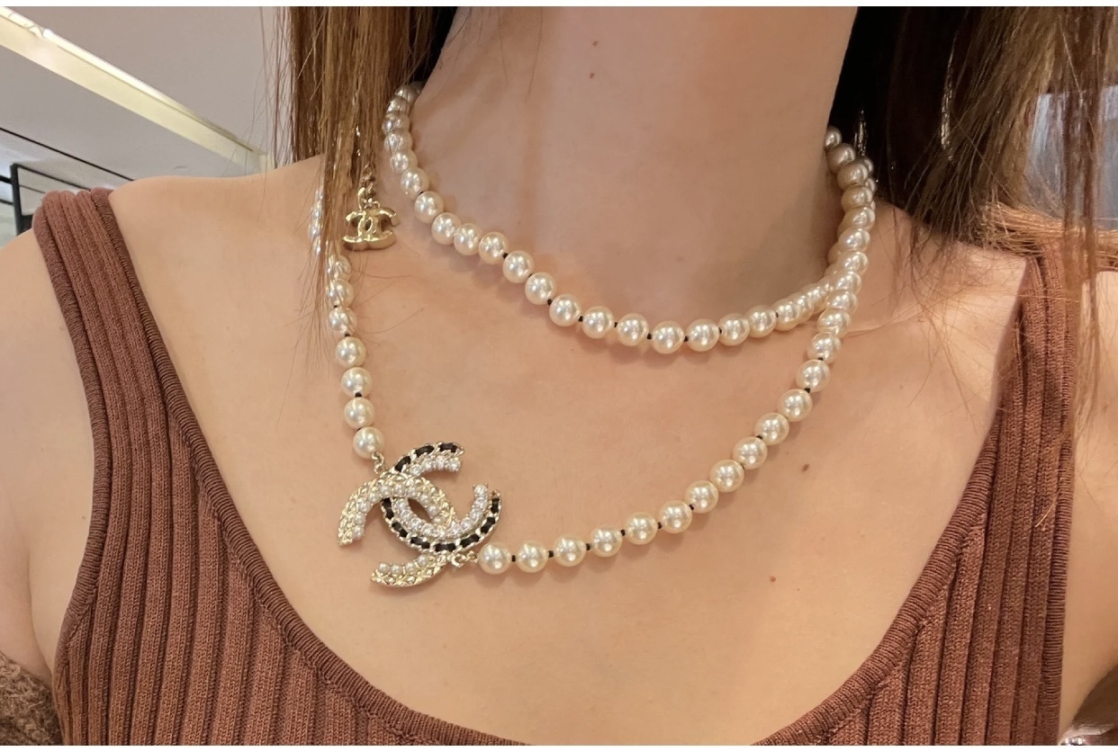 Luxury Long Pearl Necklace with Crystal Double C Logo Pendant