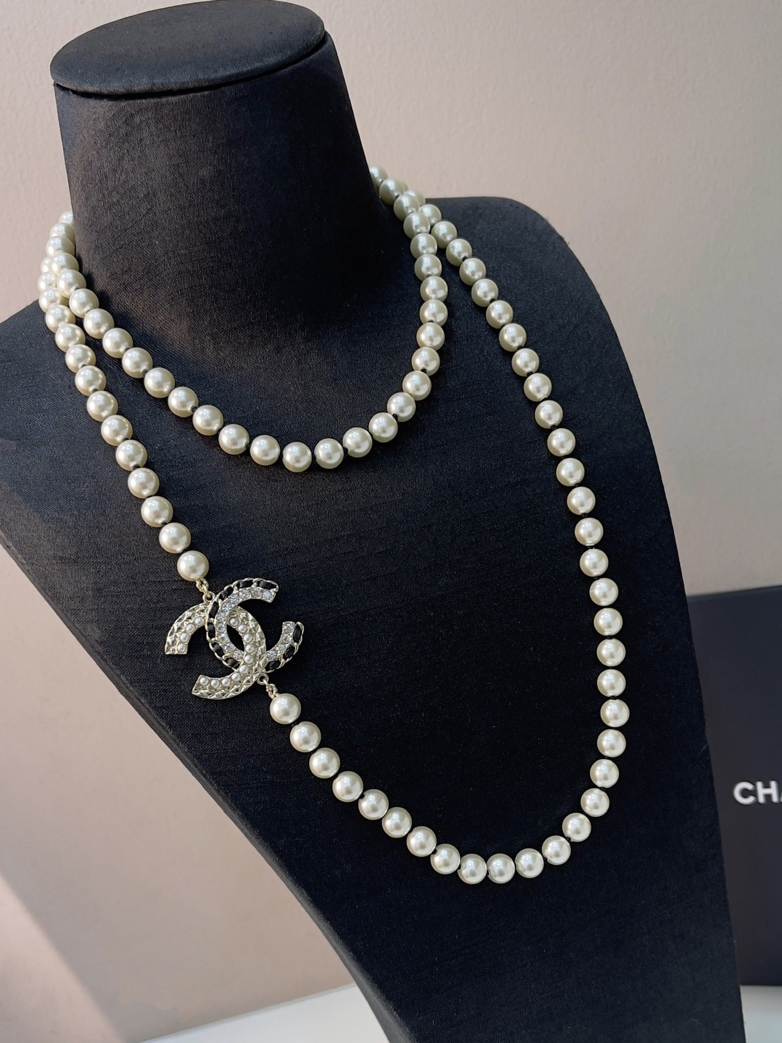 Luxury Long Pearl Necklace with Crystal Double C Logo Pendant